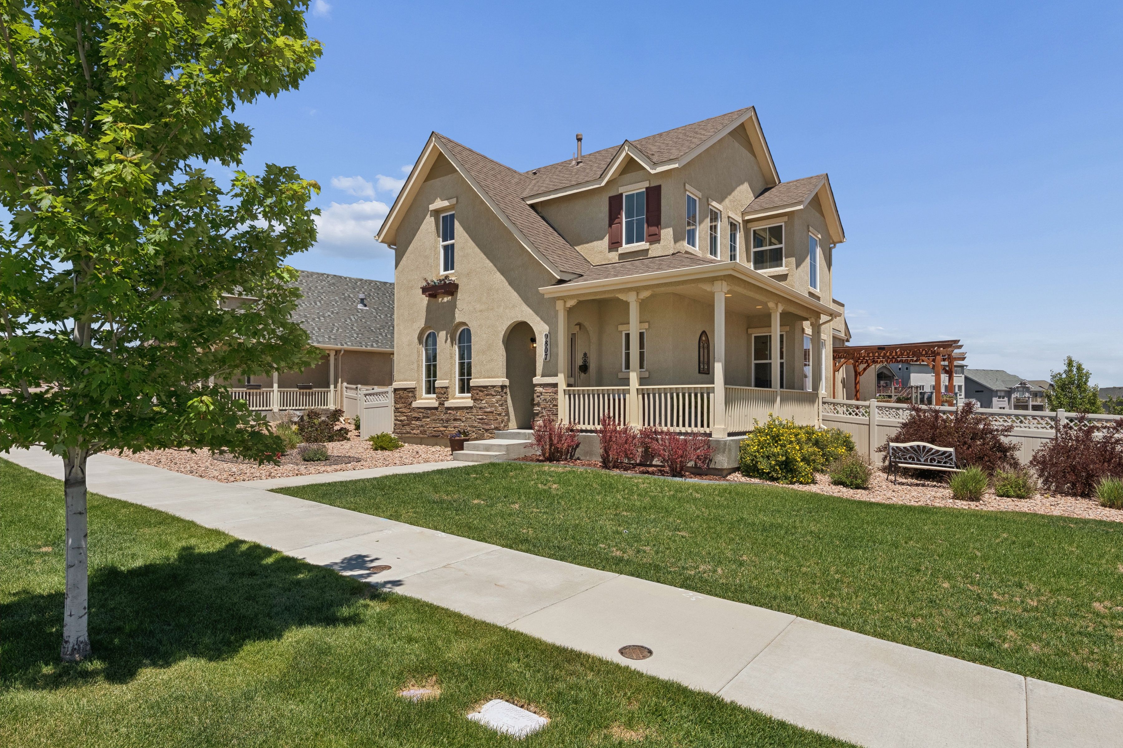  Trailside Wolf Ranch Gem: Park, Pool, and Pikes Peak Views - 物件實景