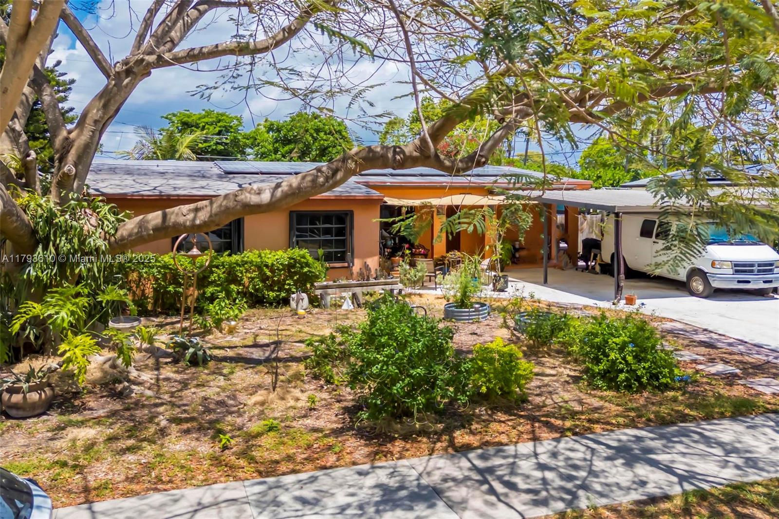 Cutler Bay, Florida, 33189, United States, 4 Bedrooms Bedrooms, ,3 BathroomsBathrooms,Residential,For Sale,1794675