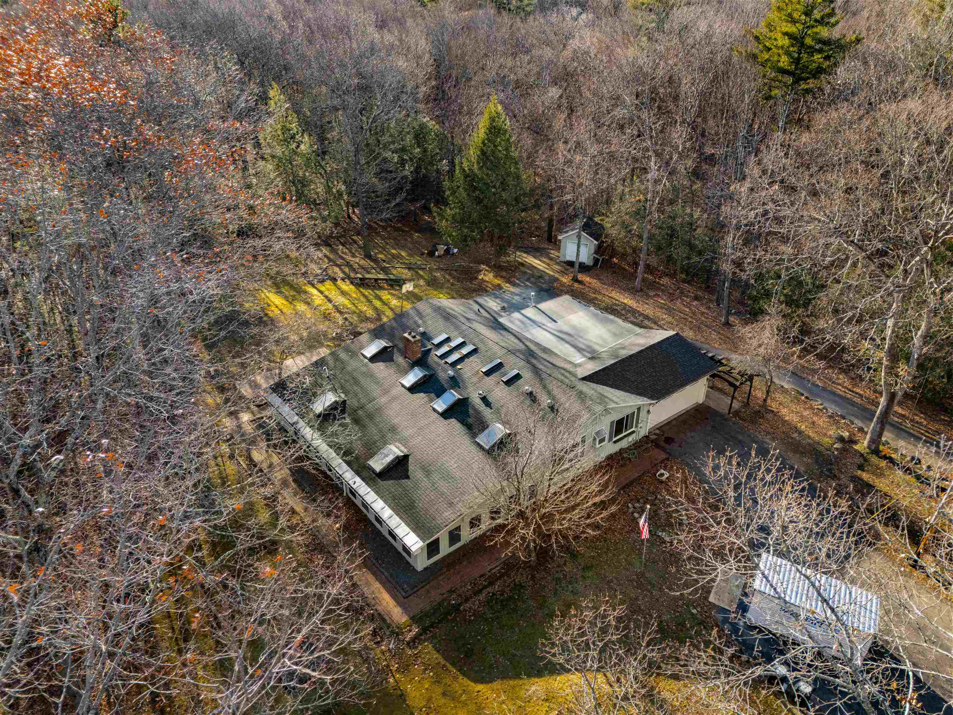 Plaistow, New Hampshire, 03865, United States, 4 Bedrooms Bedrooms, ,1 BathroomBathrooms,Residential,For Sale,2001863