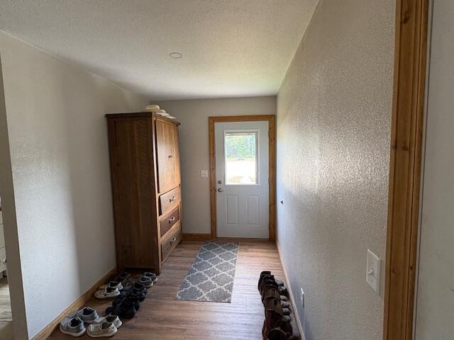 Galena, Missouri, 65656, United States, 4 Bedrooms Bedrooms, ,3 BathroomsBathrooms,Residential,For Sale,1981059