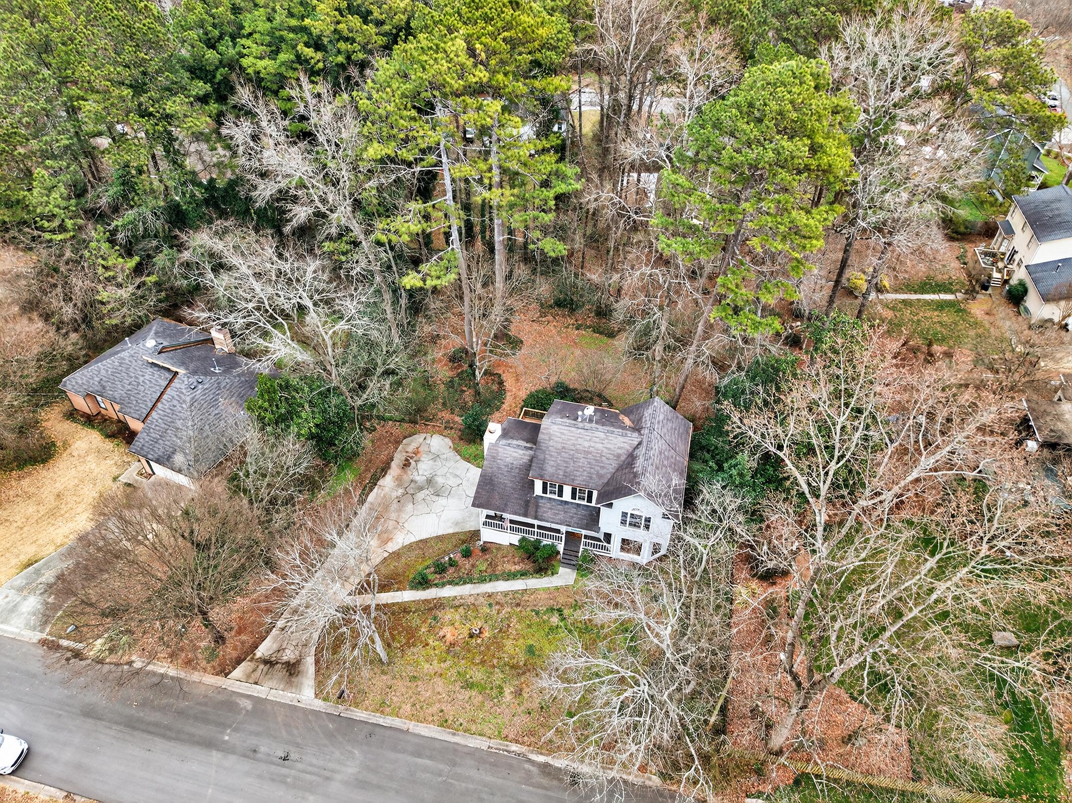  Tree-Lined Traditional in Sought-After Brookwood School District - 物件實景