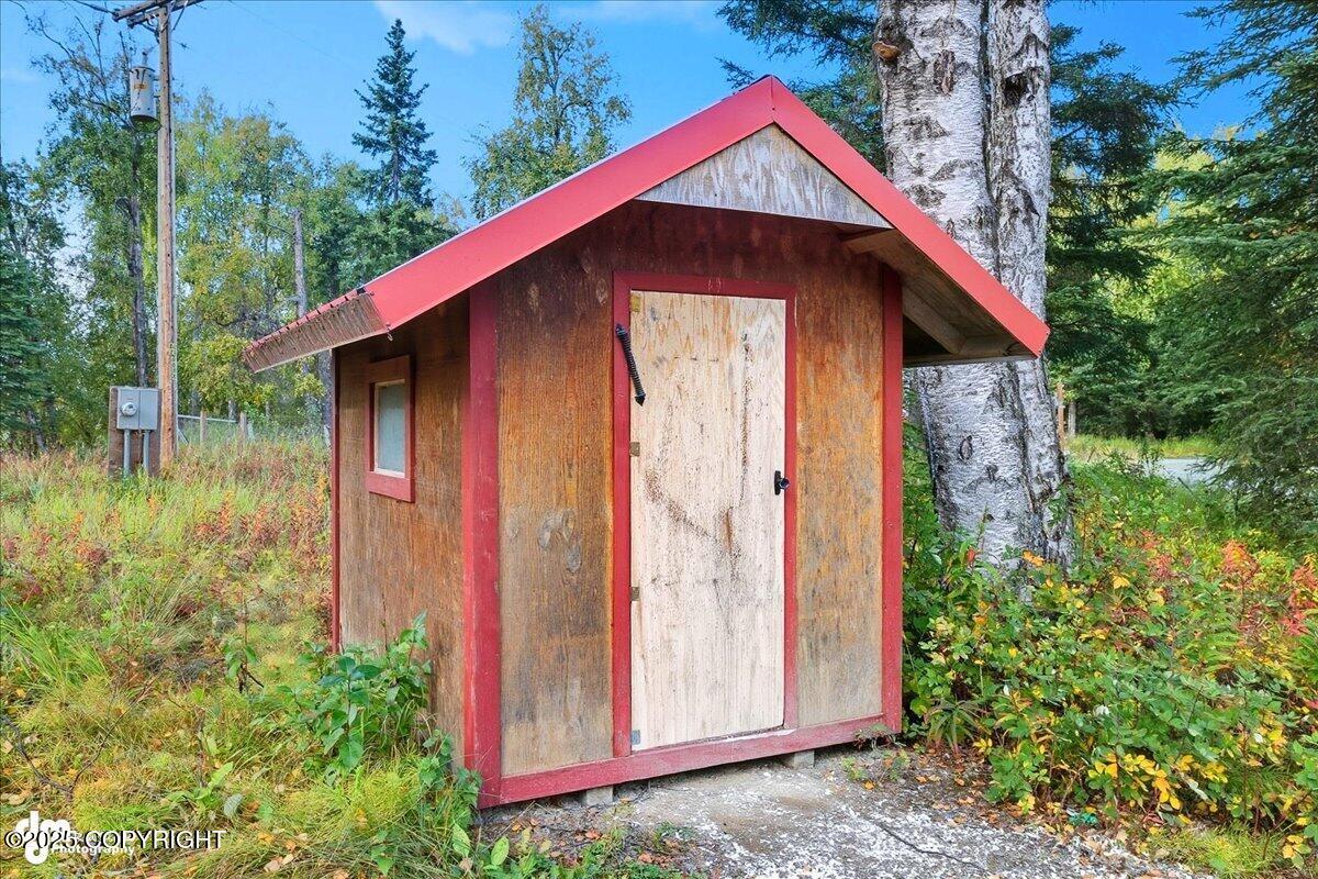 Soldotna, Alaska, 99669, United States, 4 Bedrooms Bedrooms, ,3 BathroomsBathrooms,Residential,For Sale,1982320