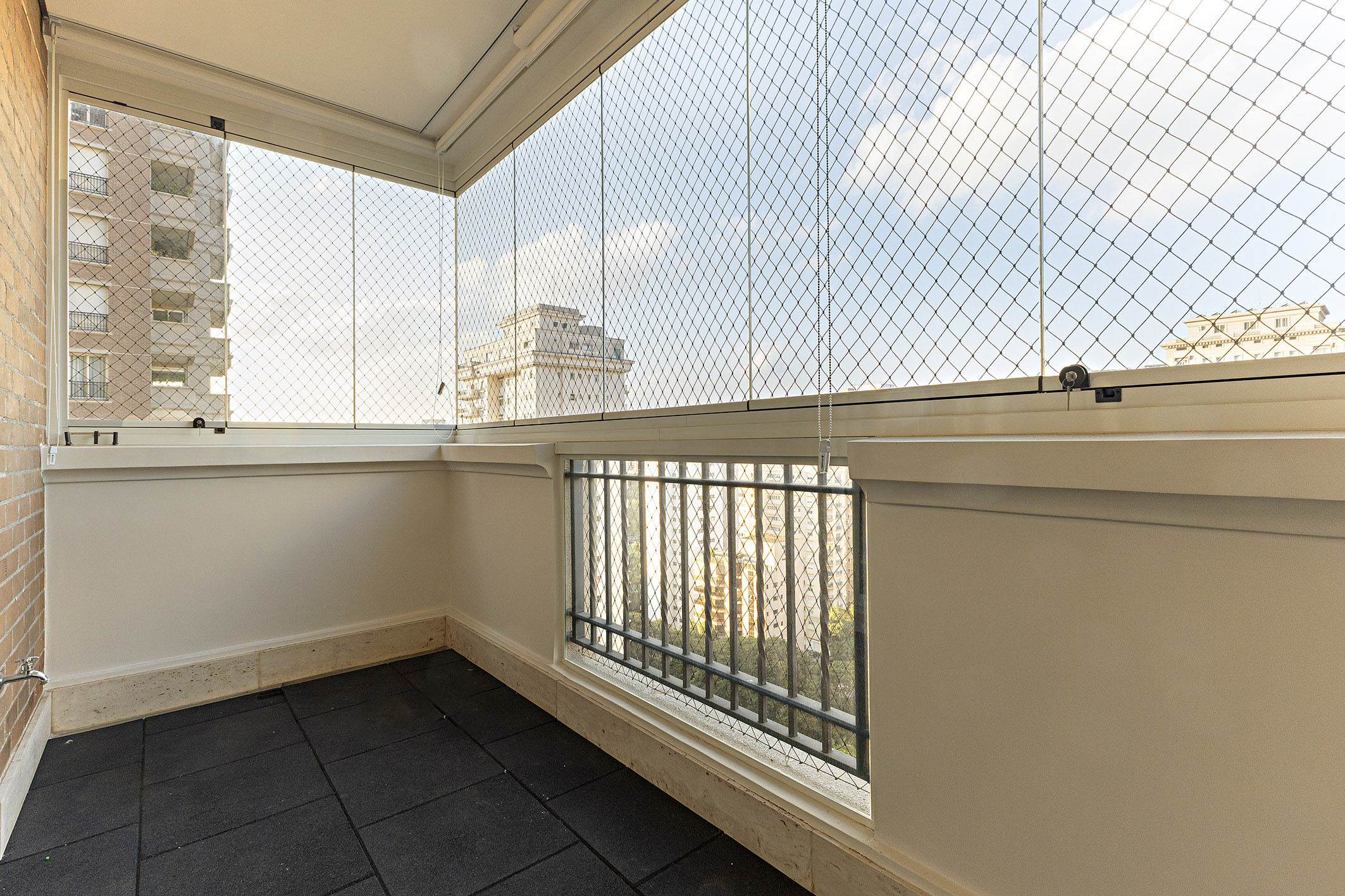 High-floor residence with four suites at Seridó condominium - 物件實景