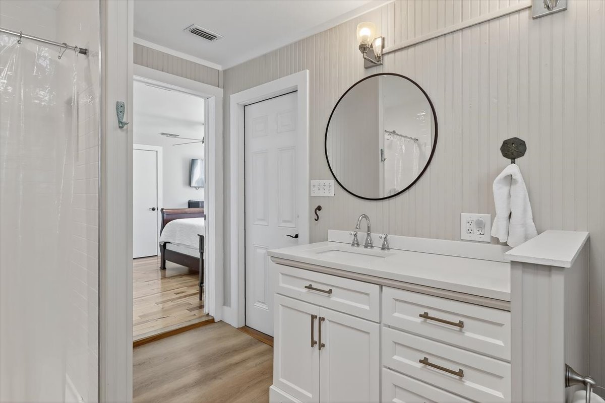 Port Aransas, Texas, 78373, United States, 3 Bedrooms Bedrooms, ,2 BathroomsBathrooms,Residential,For Sale,1973811