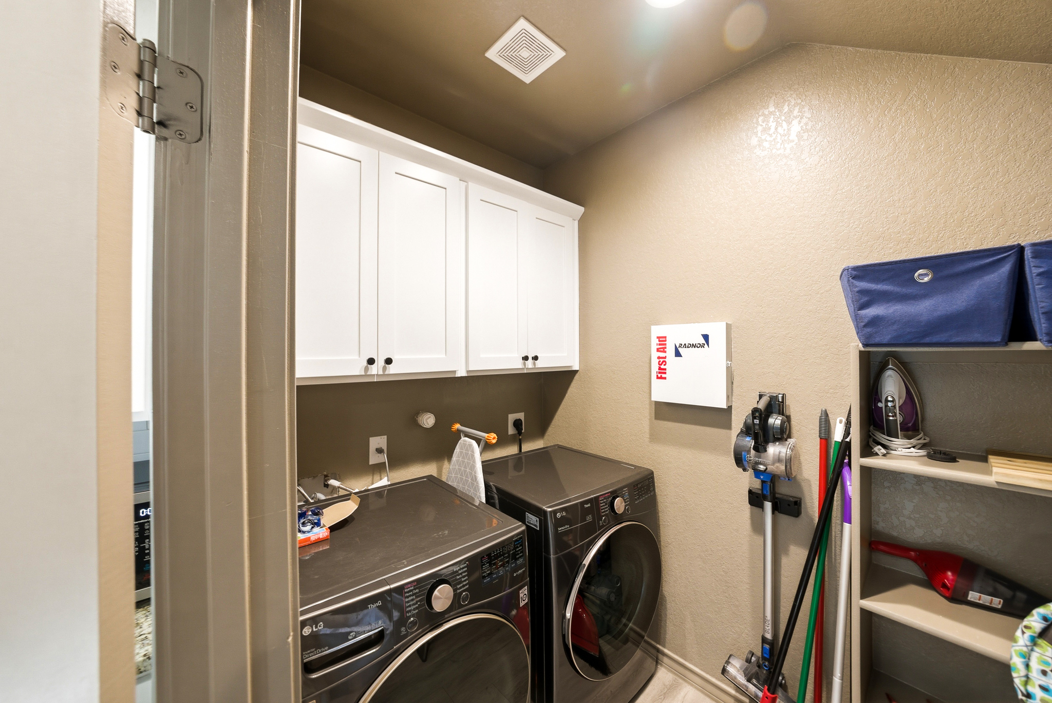  Canyon Lake Home with Hot Tub and Balcony Views - 物件實景