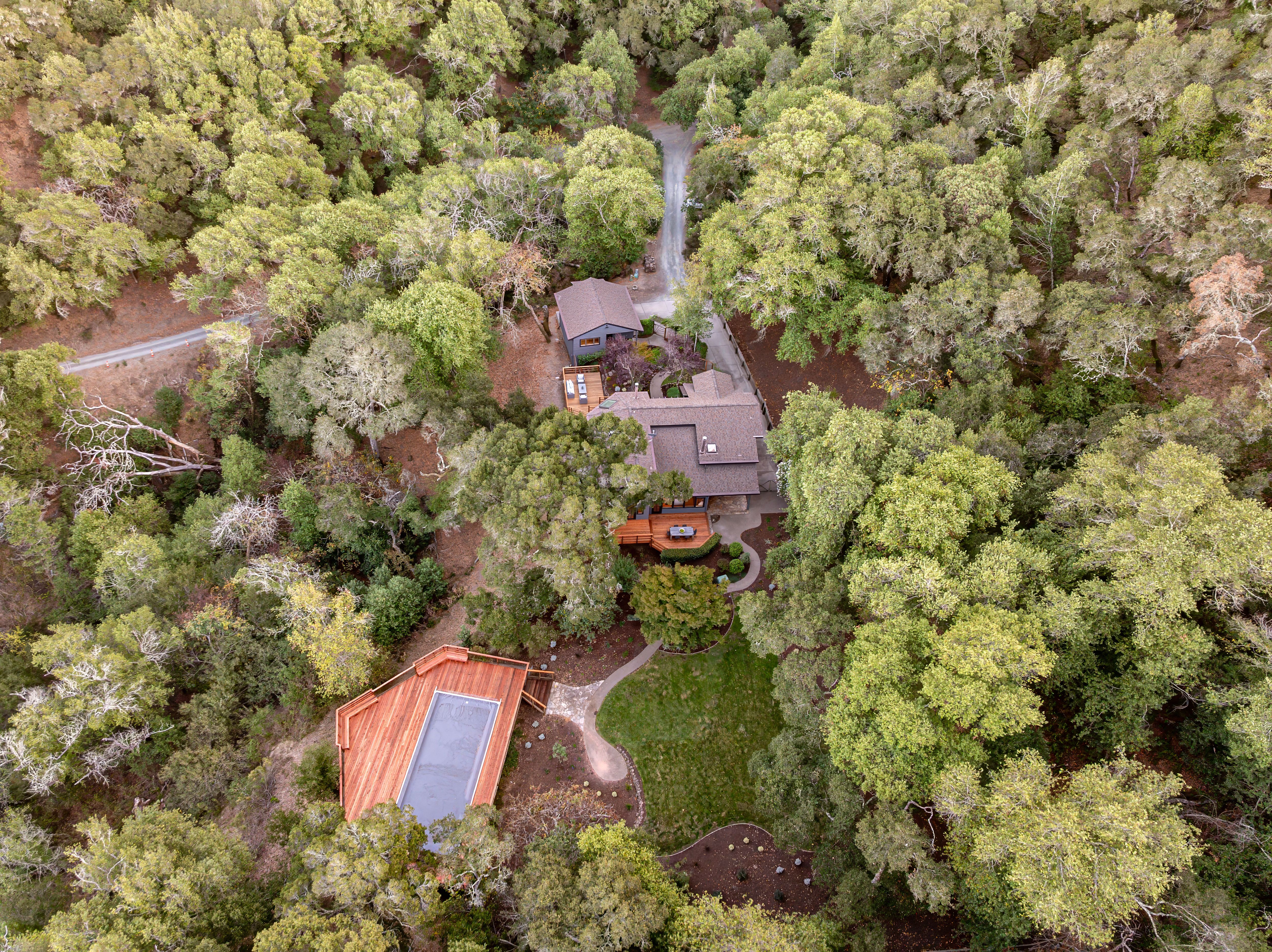  Private Retreat with Acreage - 物件實景