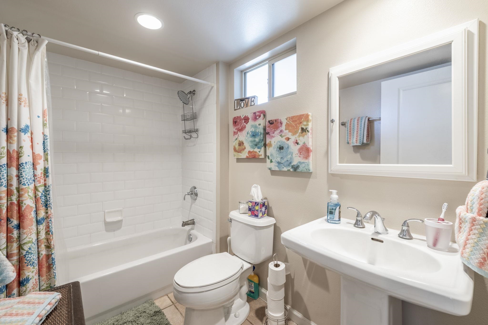 Kihei, Hawaii, 96753, United States, 2 Bedrooms Bedrooms, ,2 BathroomsBathrooms,Residential,For Sale,1917706