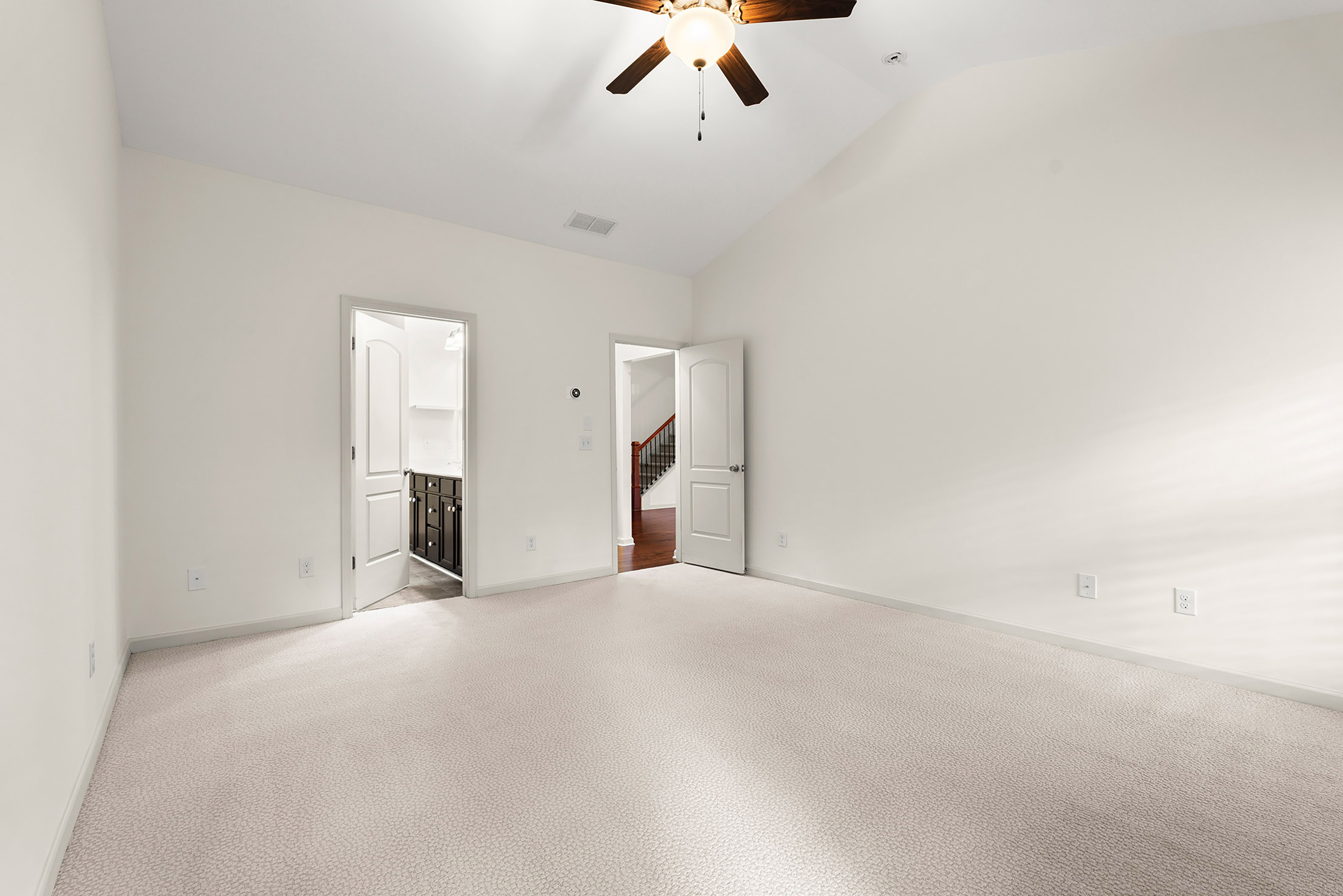  Comfort, Space and Serenity in an Active Community - 物件實景