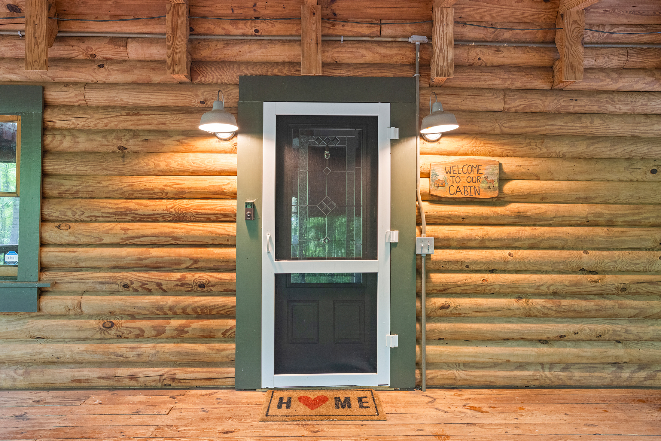  Charming, Private Cabin Overlooking Lake Coweta - 物件實景