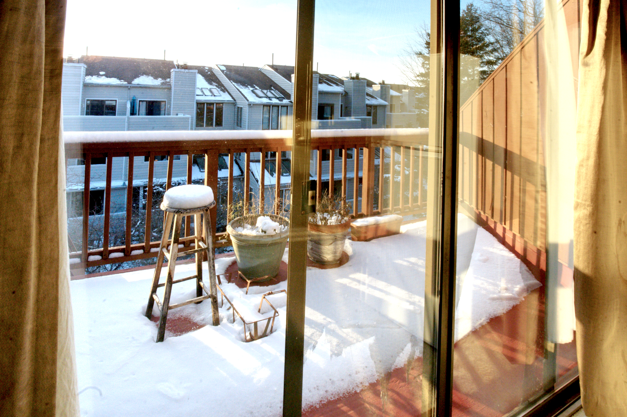 Secaucus, New Jersey, 07094, United States, 4 Bedrooms Bedrooms, ,3 BathroomsBathrooms,Residential,For Sale,1996656