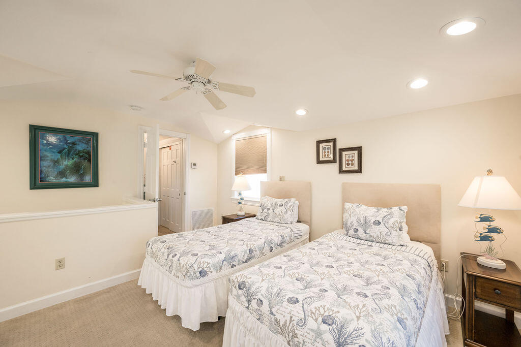KEY WEST, Florida, 33040, United States, 5 Bedrooms Bedrooms, ,4 BathroomsBathrooms,Residential,For Sale,1847145