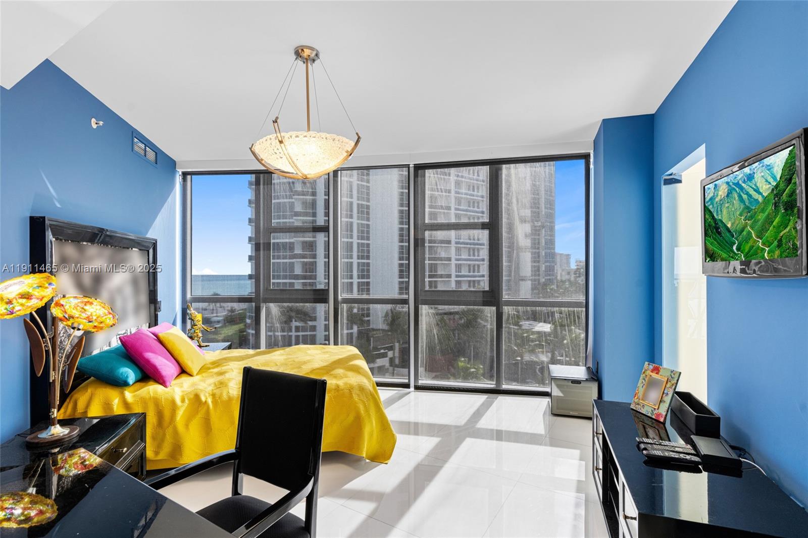 Sunny Isles Beach, Florida, 33160, United States, 3 Bedrooms Bedrooms, ,4 BathroomsBathrooms,Residential,For Sale,1991533