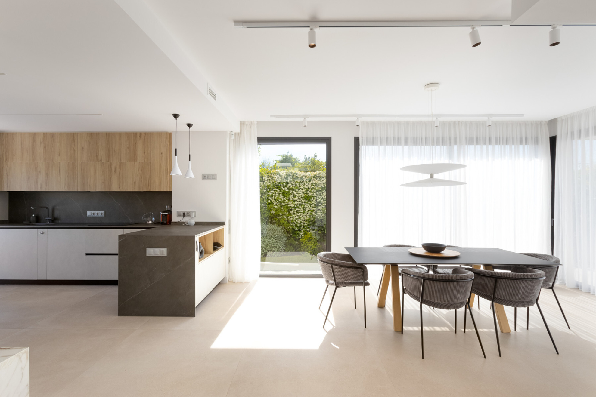  Exclusive contemporary style house, with sea views, in Montgat - 物件實景
