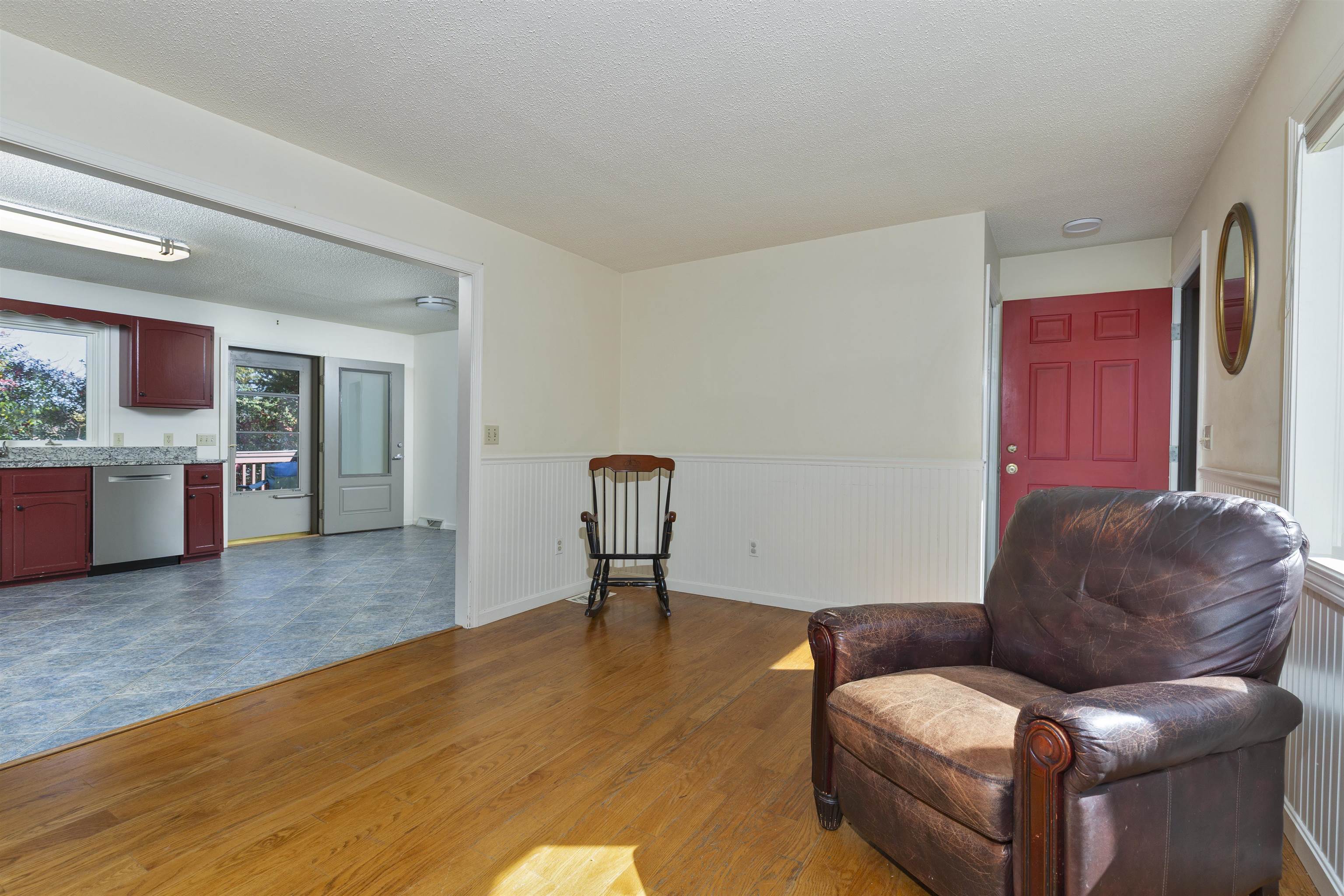 Lebanon, New Hampshire, 03755, United States, 3 Bedrooms Bedrooms, ,2 BathroomsBathrooms,Residential,For Sale,1962612