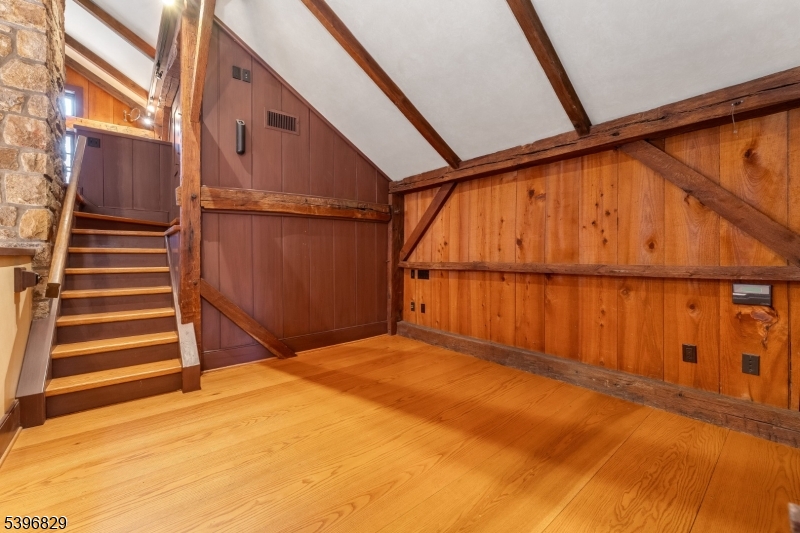 Union Twp., New Jersey, 08827, United States, 6 Bedrooms Bedrooms, ,6 BathroomsBathrooms,Residential,For Sale,1991066