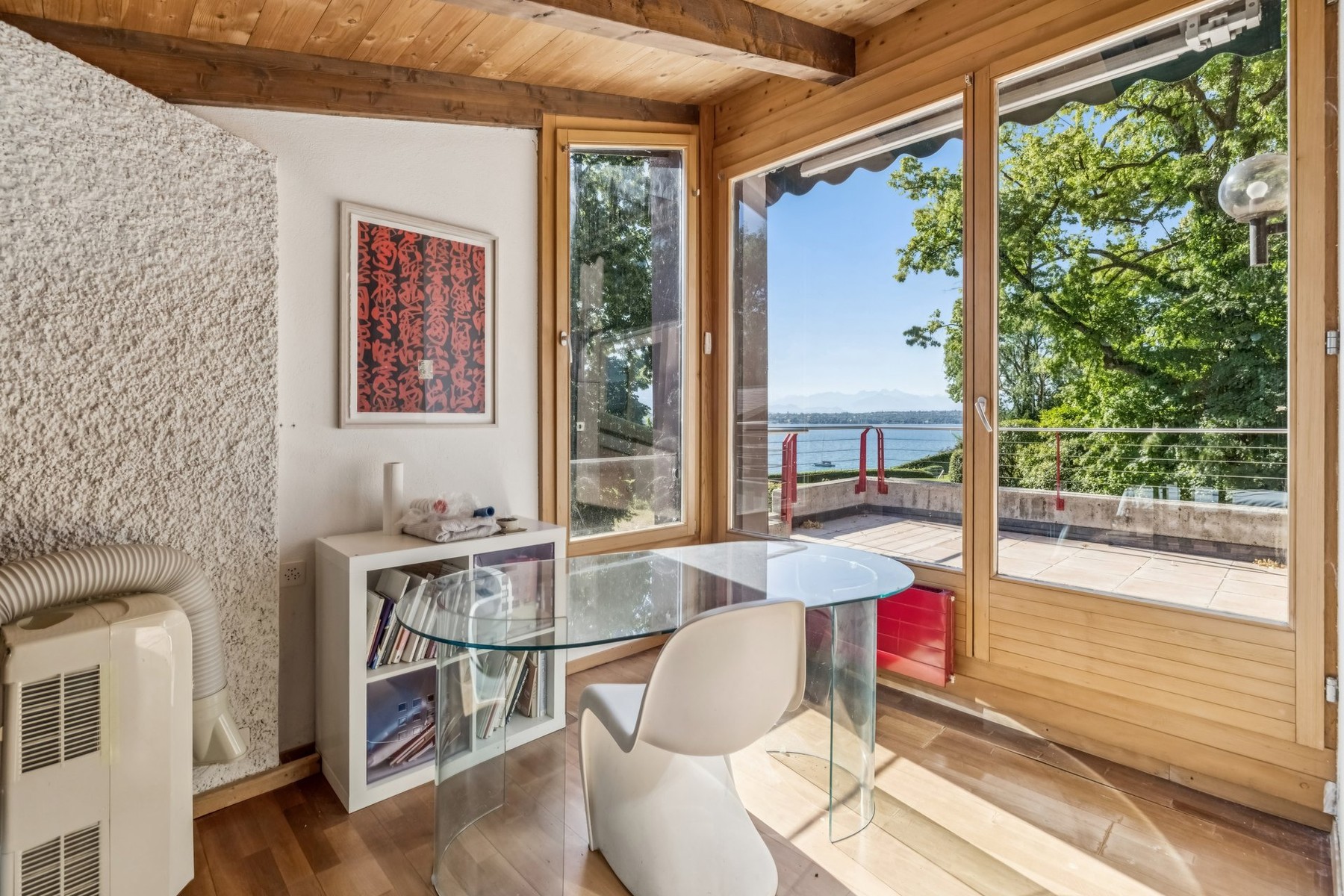  A charming home with a view of the lake - 物件實景