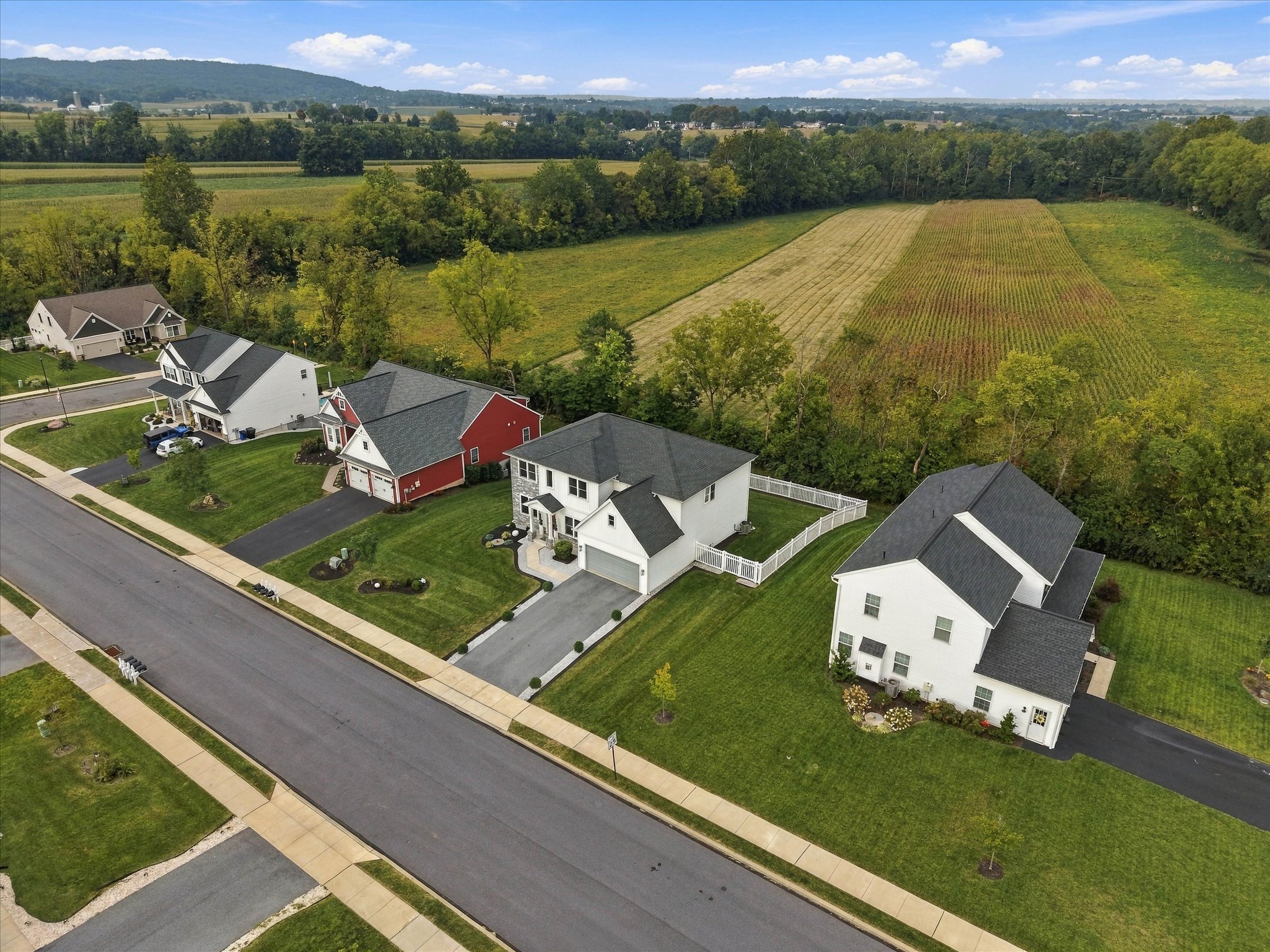  4 Rein Dr, Stevens, PA 17578 - 物件實景