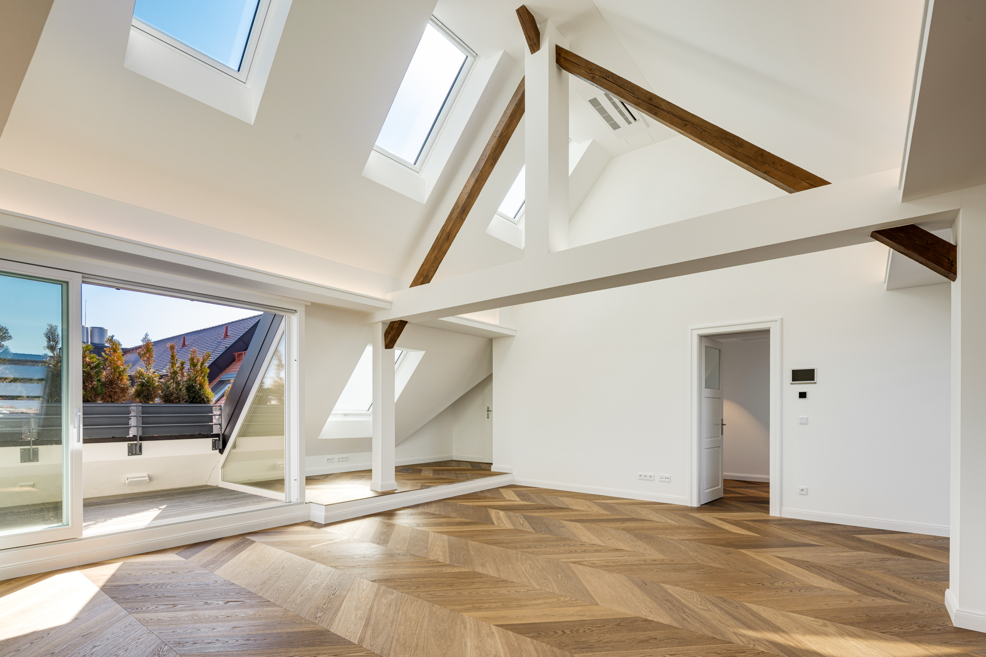  Urban luxury in an old building above the rooftops of Munich - 物件實景