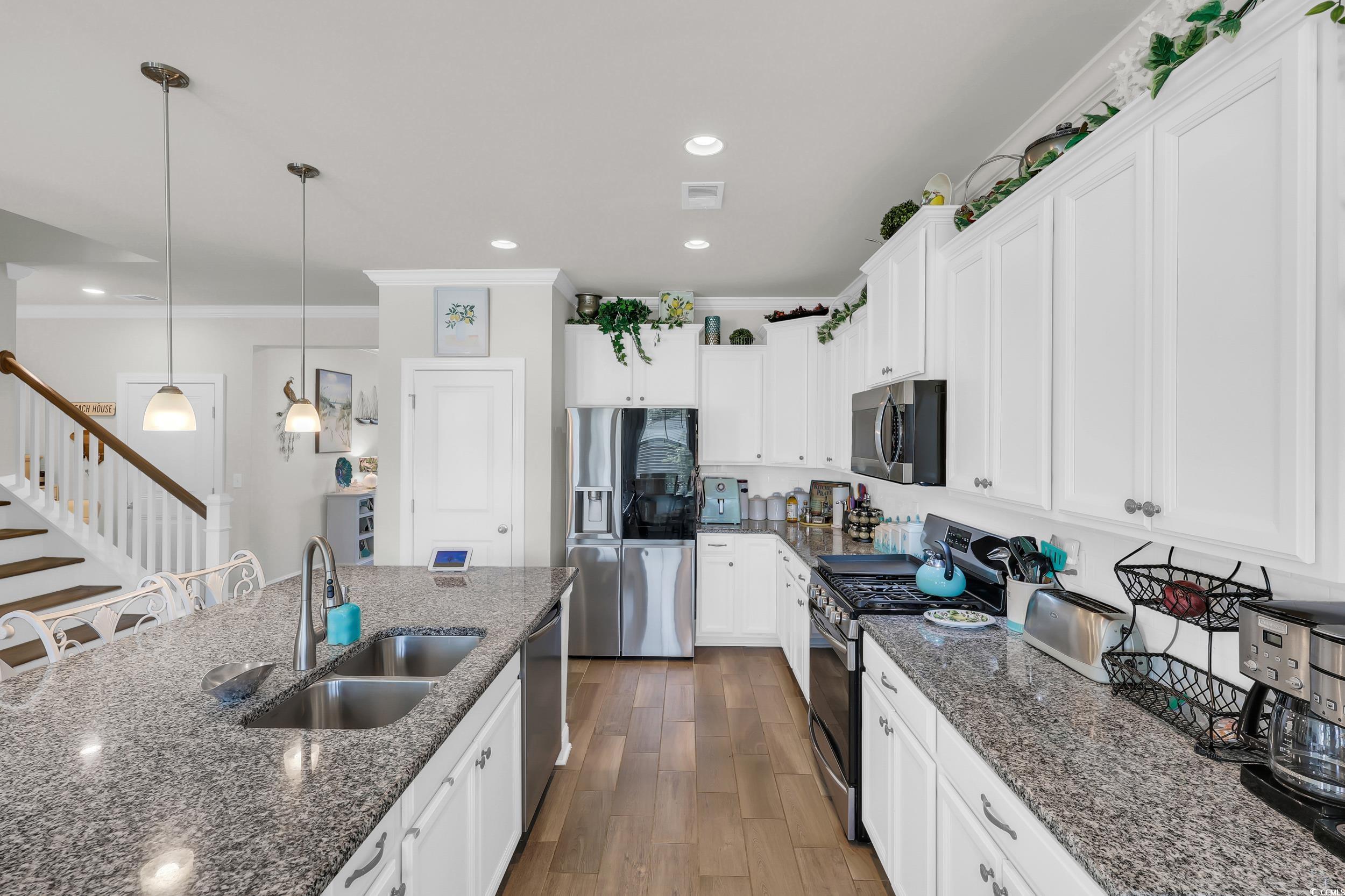 Myrtle Beach, South Carolina, 29577, United States, 5 Bedrooms Bedrooms, ,4 BathroomsBathrooms,Residential,For Sale,1974679