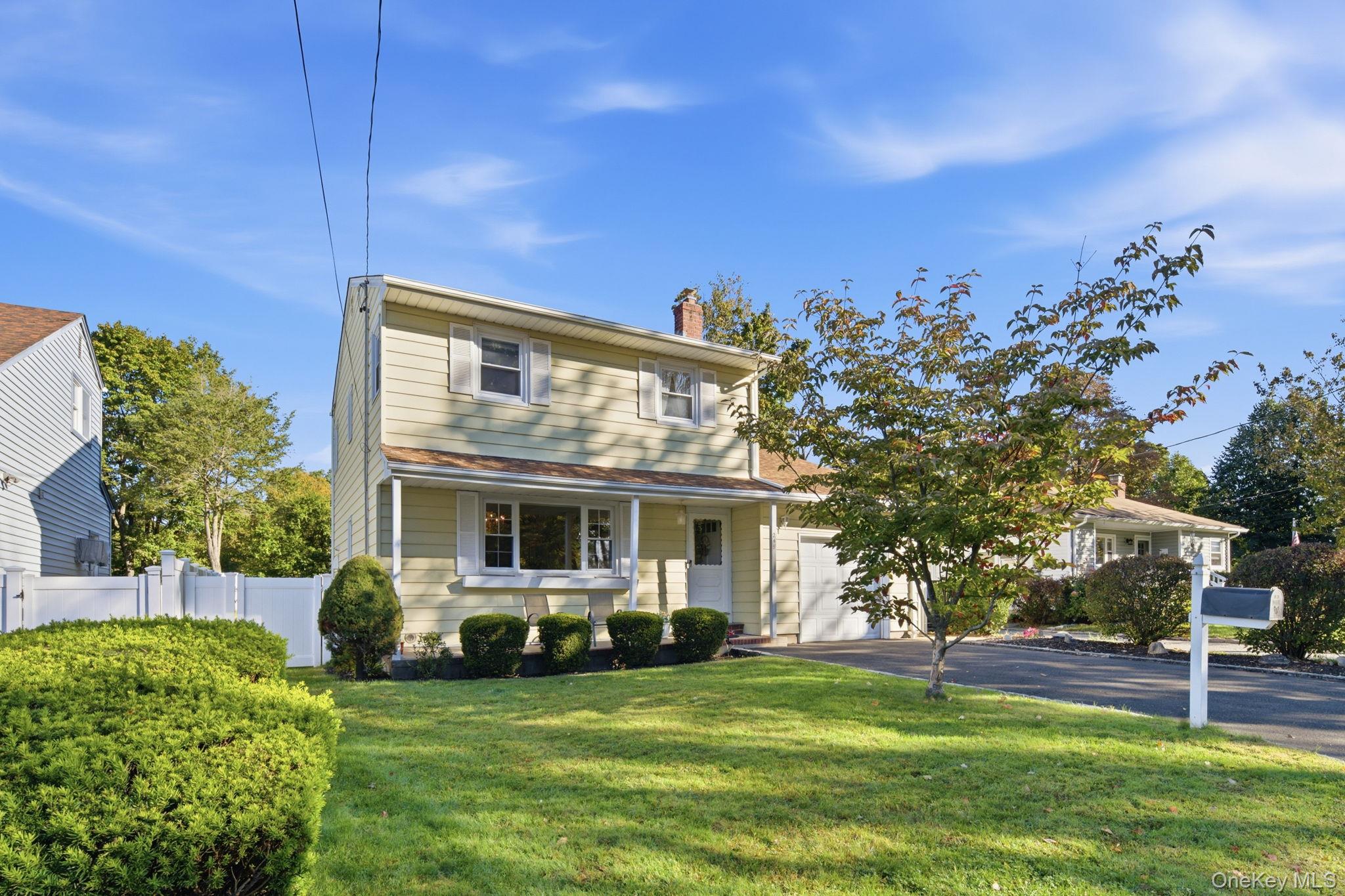  249 E 17th Street, Huntington Station, NY, 11746 - 物件實景
