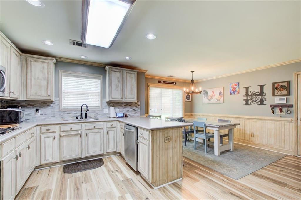 Buford, Georgia, 30518, United States, 4 Bedrooms Bedrooms, ,3 BathroomsBathrooms,Residential,For Sale,1836977