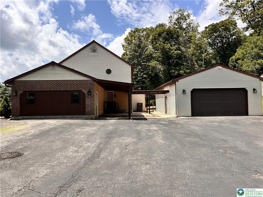 Washington Twp, Pennsylvania, 18080, United States, 3 Bedrooms Bedrooms, ,3 BathroomsBathrooms,Residential,For Sale,1984610