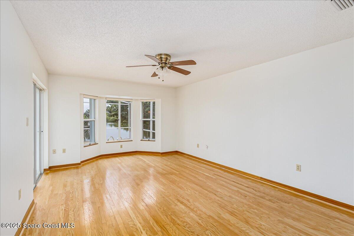 Merritt Island, Florida, 32952, United States, 4 Bedrooms Bedrooms, ,2 BathroomsBathrooms,Residential,For Sale,1989308