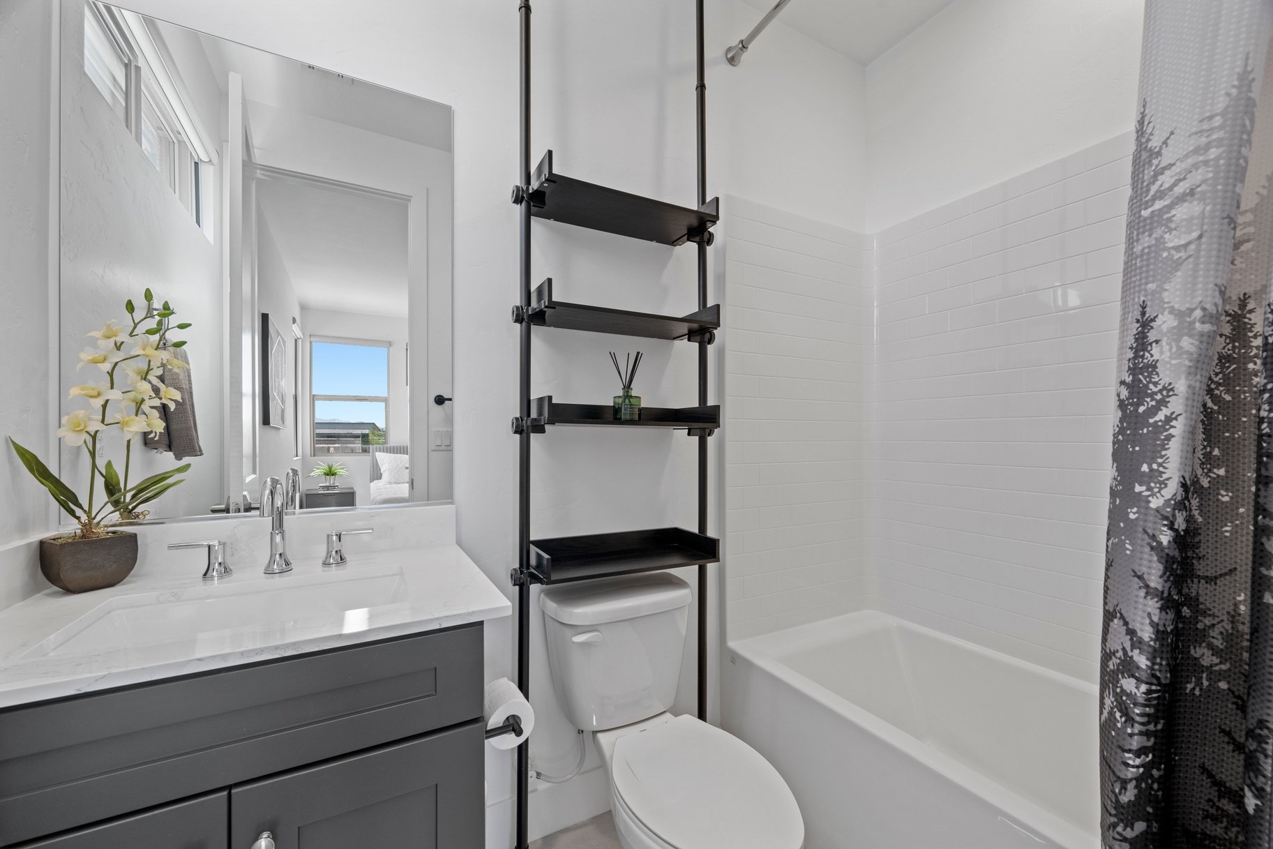  Upgraded Summerlin West Gated Home with Strip & Mountain Views - 物件實景