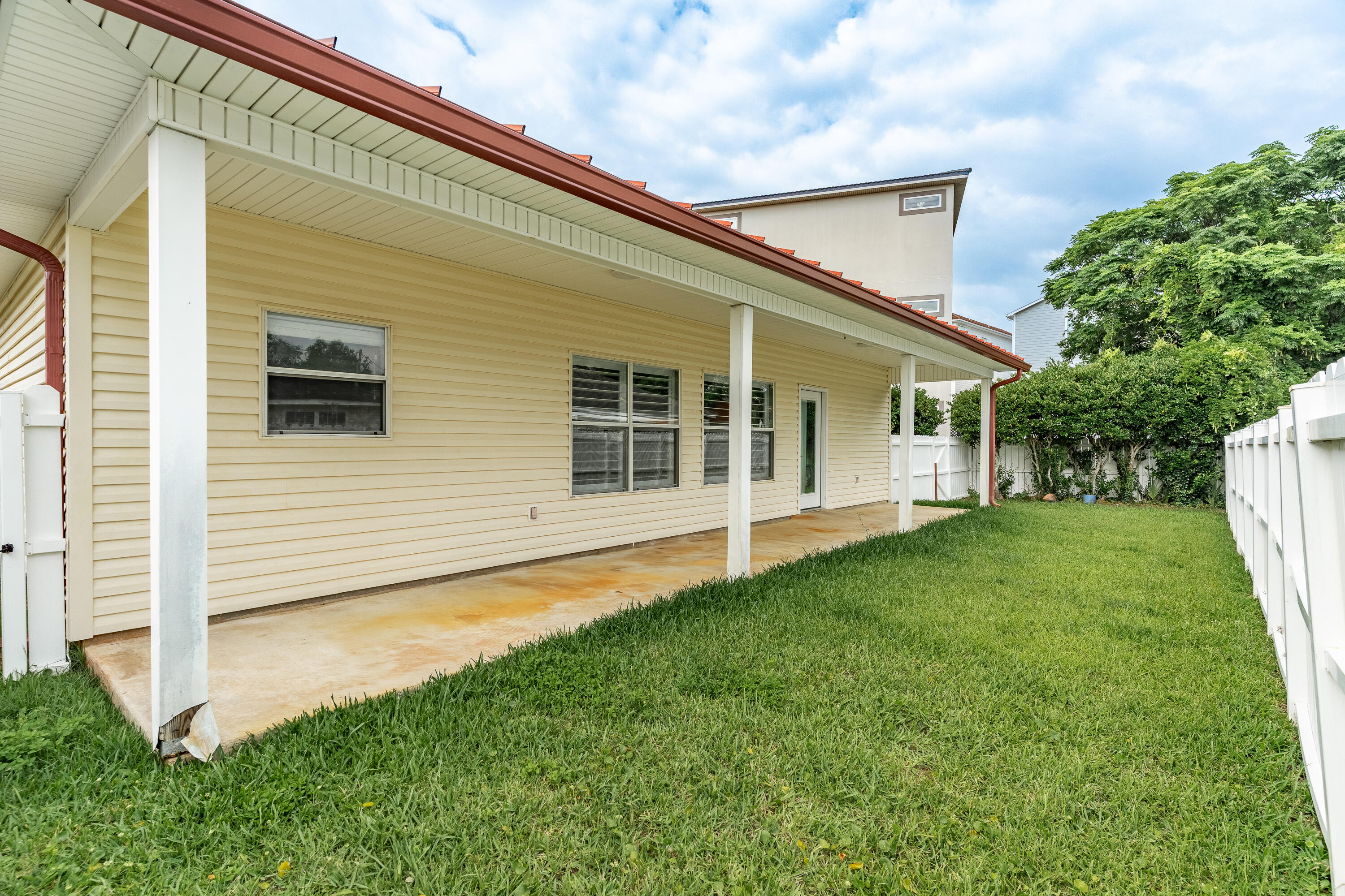 Fort Walton Beach, Florida, 32547, United States, 3 Bedrooms Bedrooms, ,4 BathroomsBathrooms,Residential,For Sale,1849777