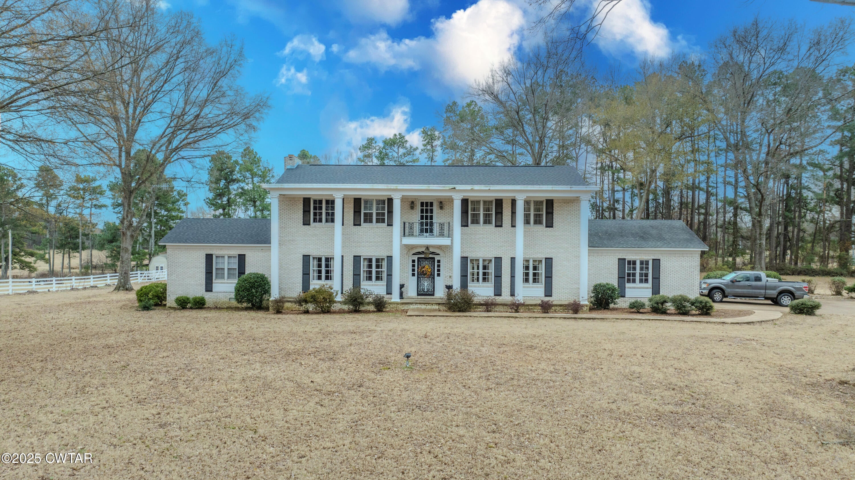 Brownsville, Tennessee, 38012, United States, 4 Bedrooms Bedrooms, ,3 BathroomsBathrooms,Residential,For Sale,2006613