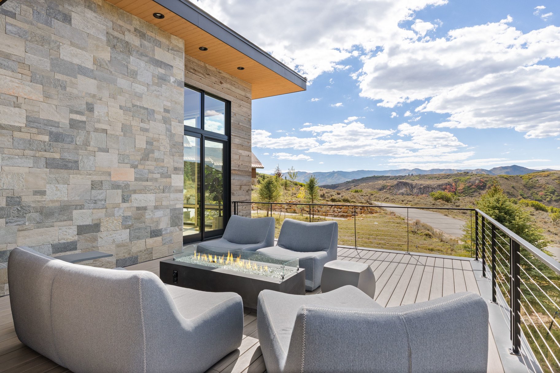  Modern Mountain Living, Elevated by Design - 物件實景