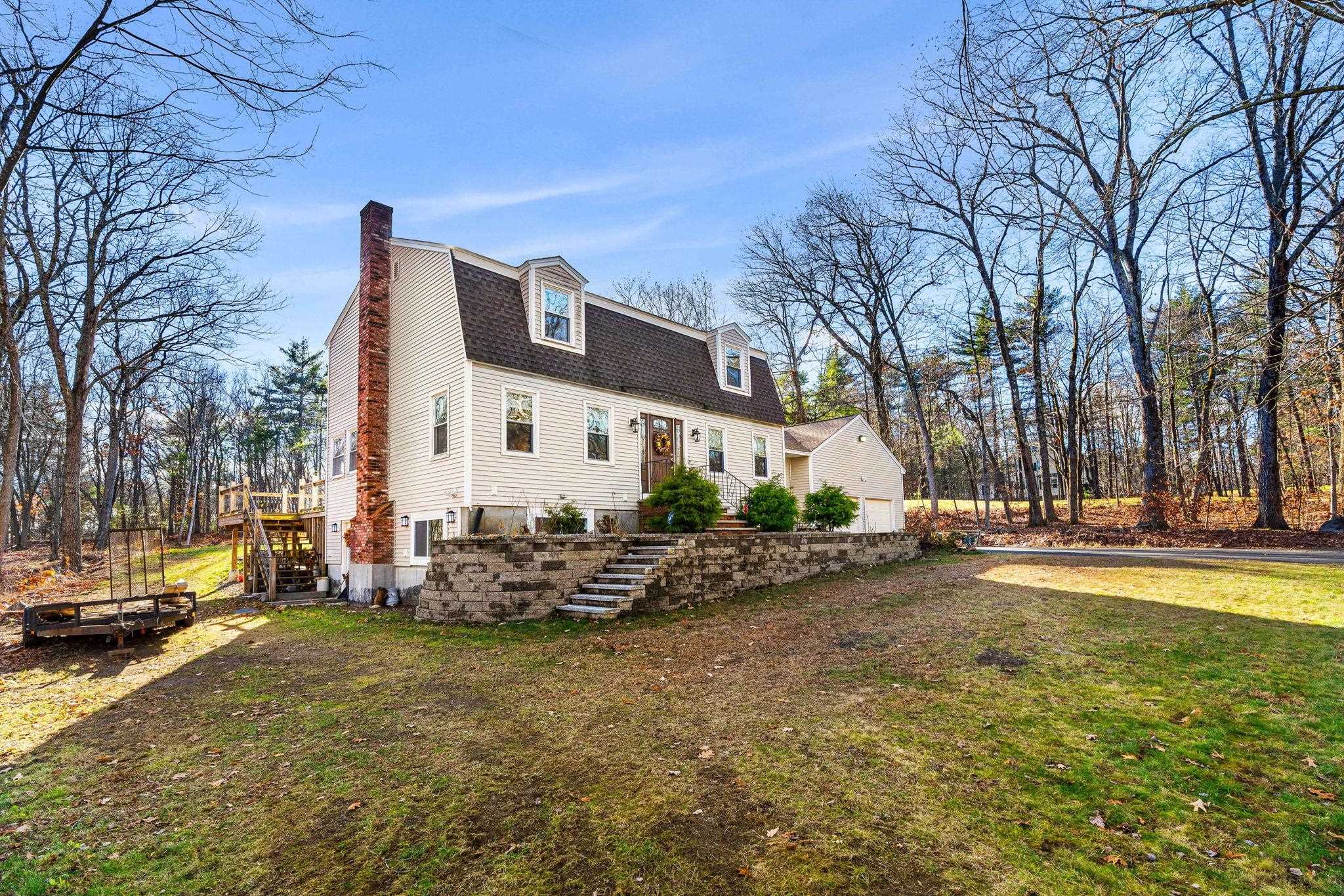 Londonderry, New Hampshire, 03053, United States, 3 Bedrooms Bedrooms, ,4 BathroomsBathrooms,Residential,For Sale,2002282