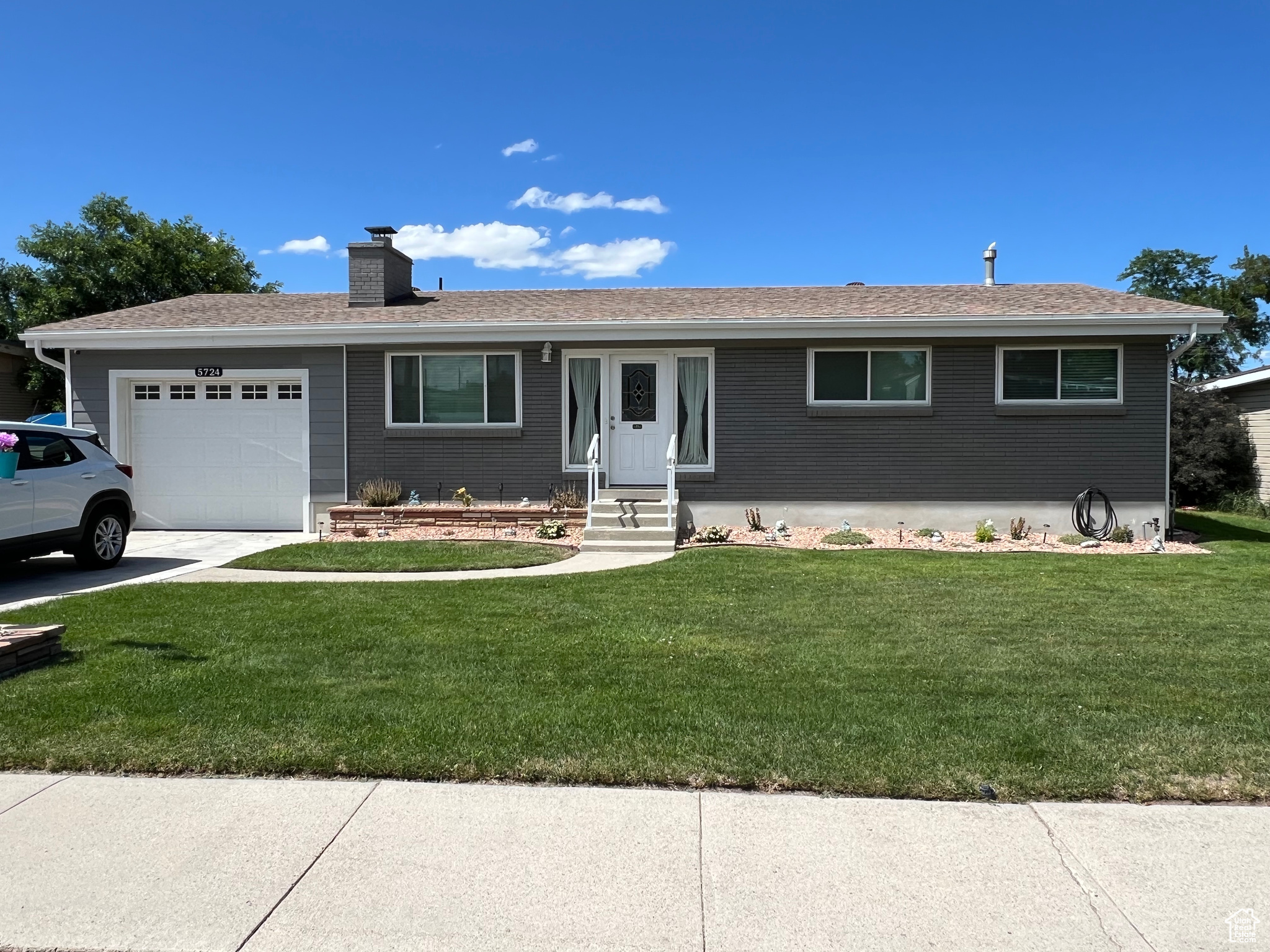 West Valley City, Utah, 84128, United States, 5 Bedrooms Bedrooms, ,2 BathroomsBathrooms,Residential,For Sale,1868735