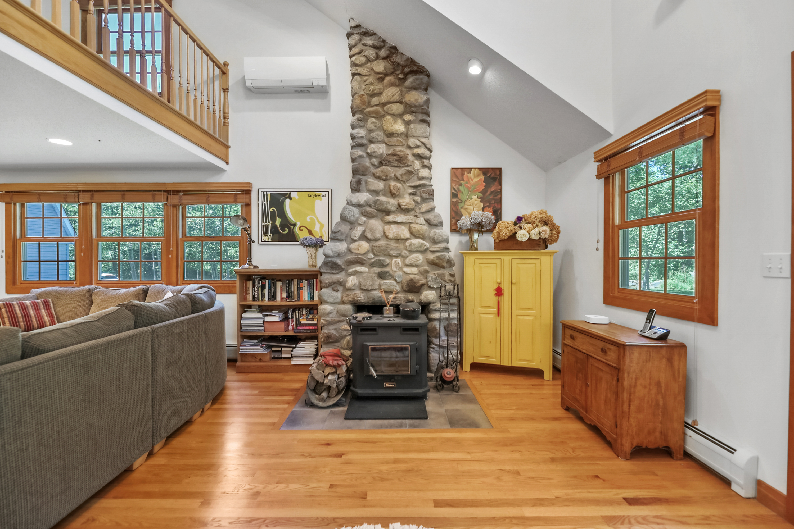  TRANQUIL LAKESIDE LIVING STEPS TO OTIS RESERVOIR - 物件實景