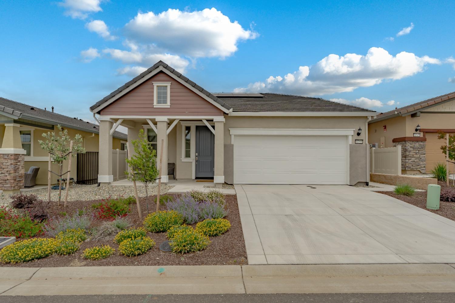 El Dorado Hills, California, 95762, United States, 2 Bedrooms Bedrooms, ,3 BathroomsBathrooms,Residential,For Sale,1787818