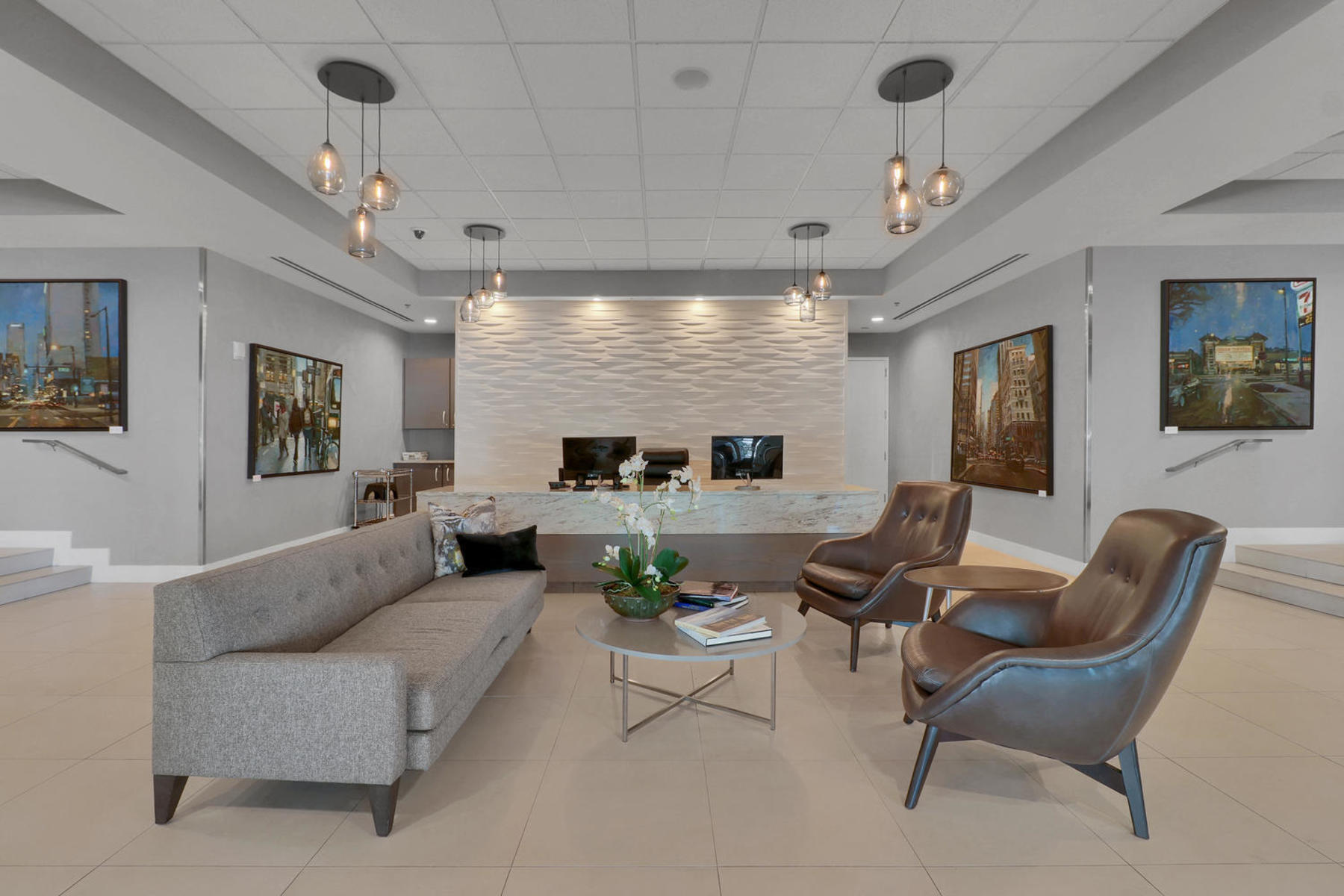  Arguably One of the Finest Condominium Opportunities Under $900,000 in Downtown - 物件實景