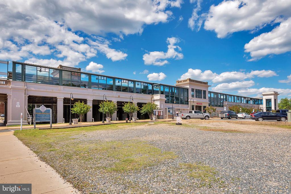 Fredericksburg, Virginia, 22401, United States, 4 Bedrooms Bedrooms, ,3 BathroomsBathrooms,Residential,For Sale,1916037