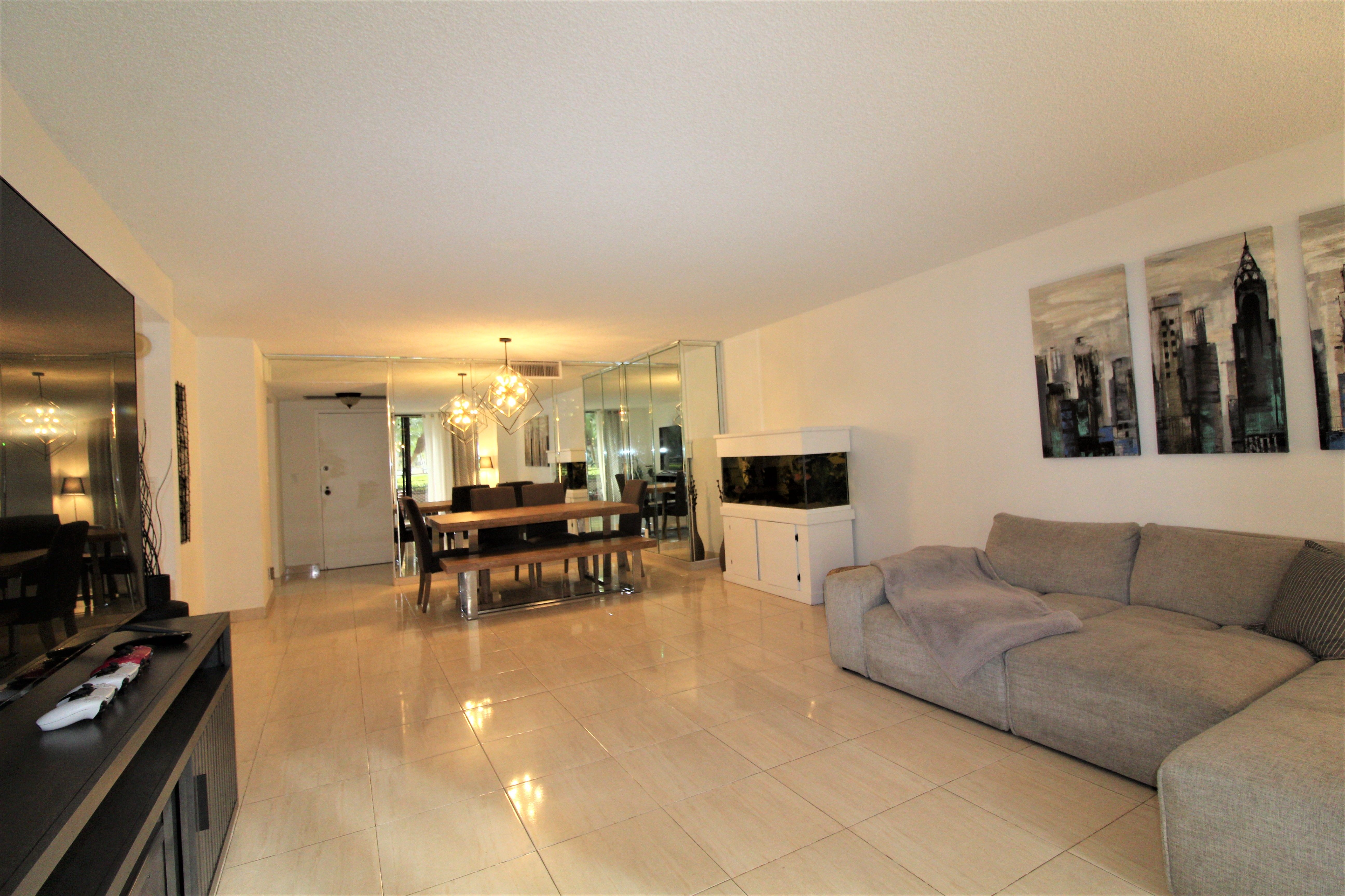  2500 Parkview Dr, Hallandale Beach, FL, 33009 - 物件實景