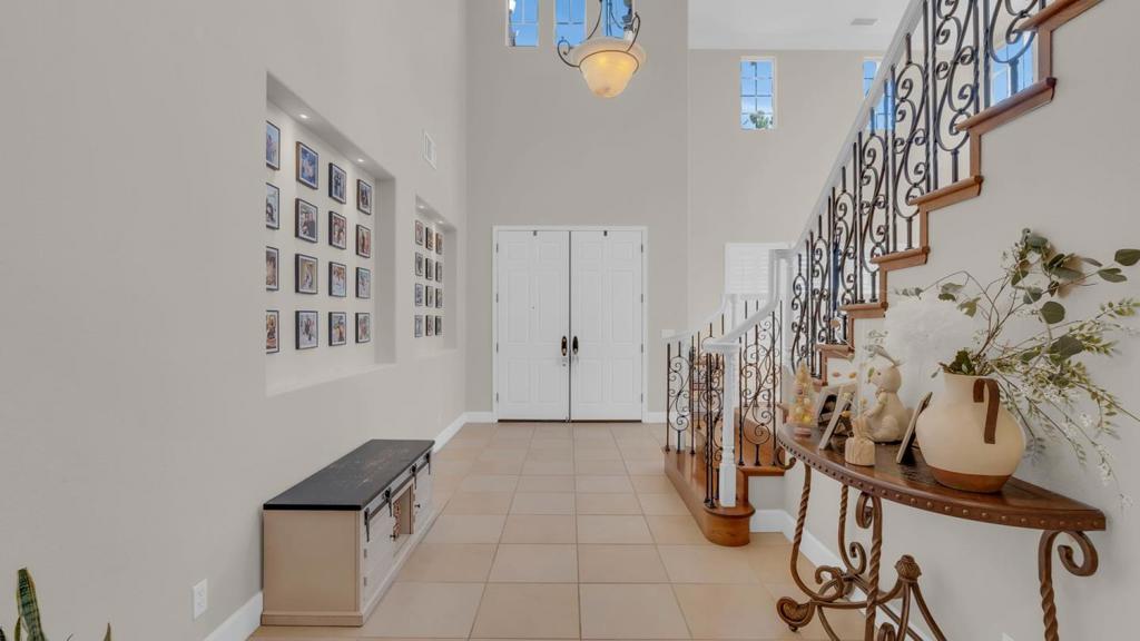 Gilroy, California, 95020, United States, 5 Bedrooms Bedrooms, ,4 BathroomsBathrooms,Residential,For Sale,2032655