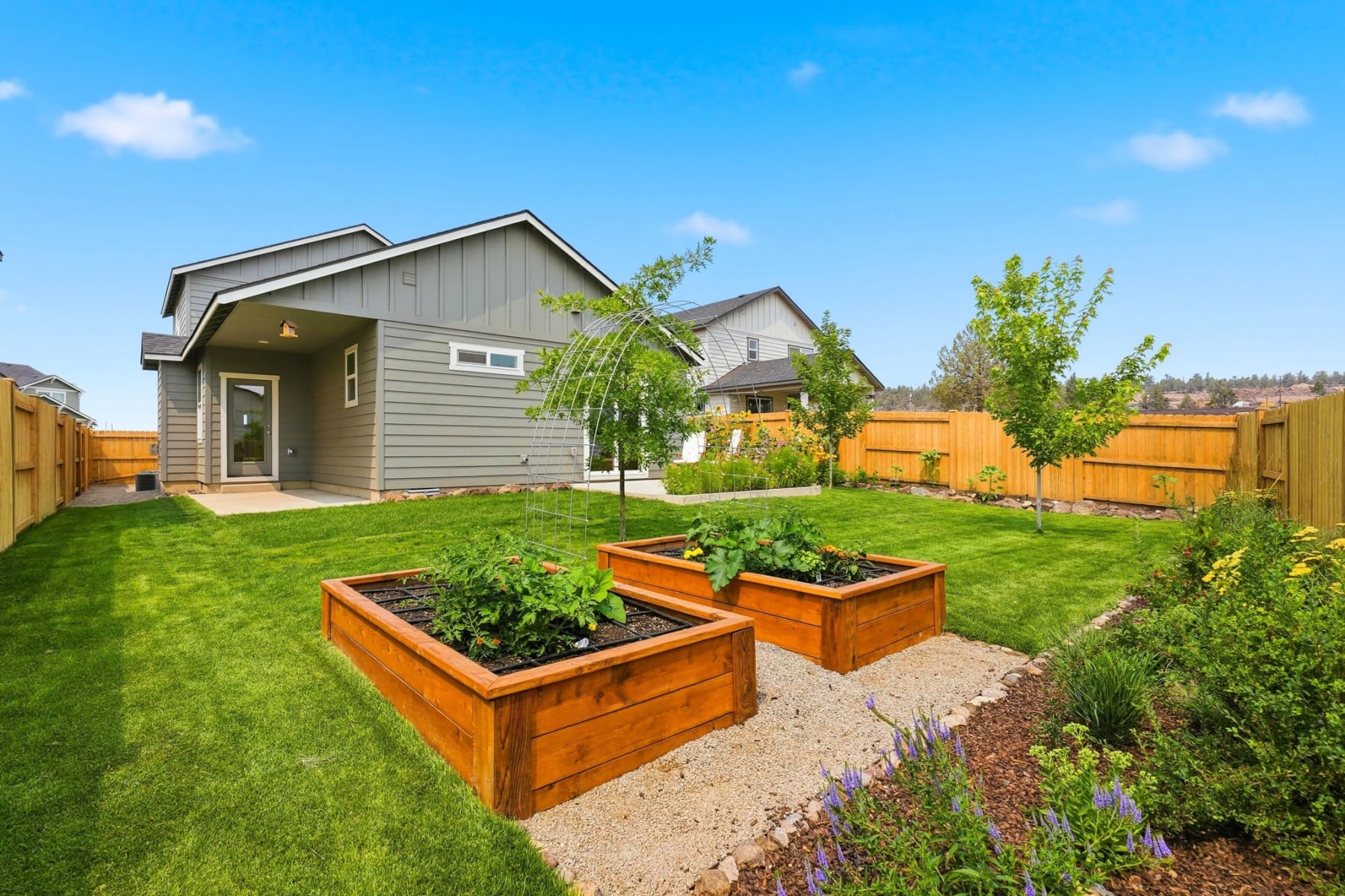  3774 NW 7th Lane Redmond, OR 97756 - 物件實景