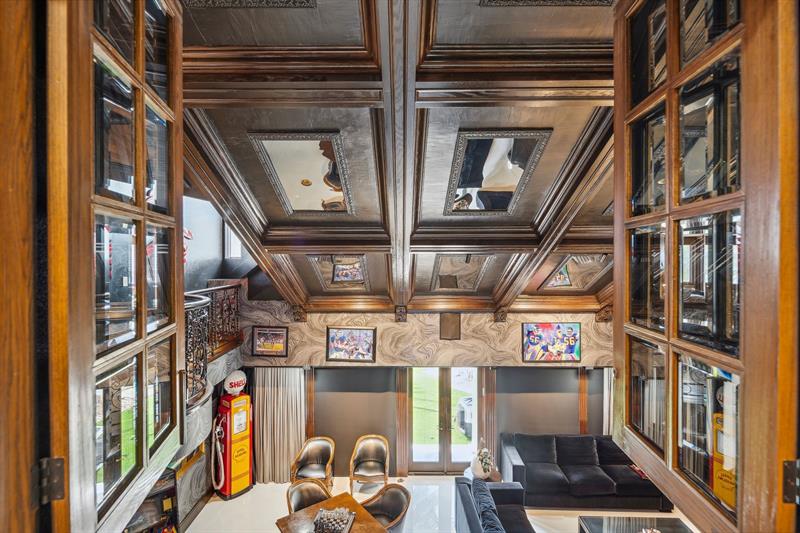 Lighthouse Point, Florida, 33064, United States, 8 Bedrooms Bedrooms, ,10 BathroomsBathrooms,Residential,For Sale,1804344