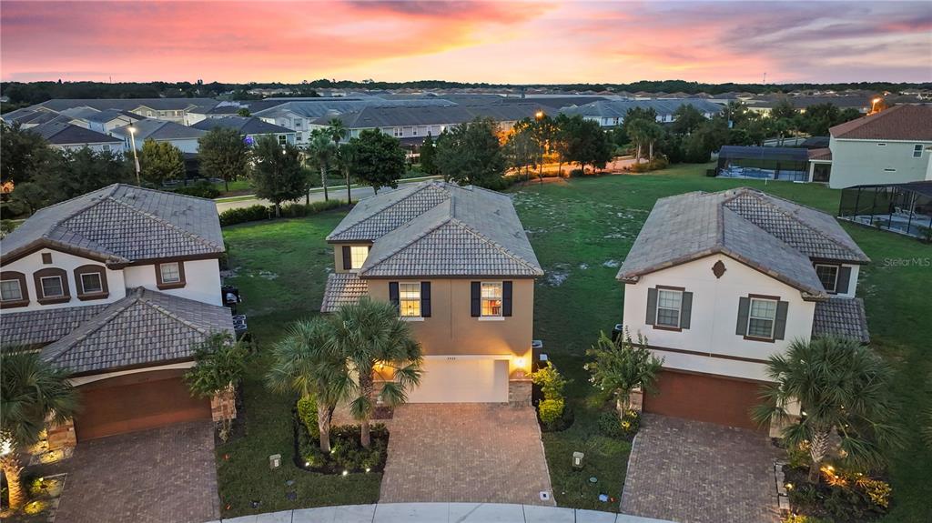 Davenport, Florida, 33837, United States, 5 Bedrooms Bedrooms, ,4 BathroomsBathrooms,Residential,For Sale,1933359