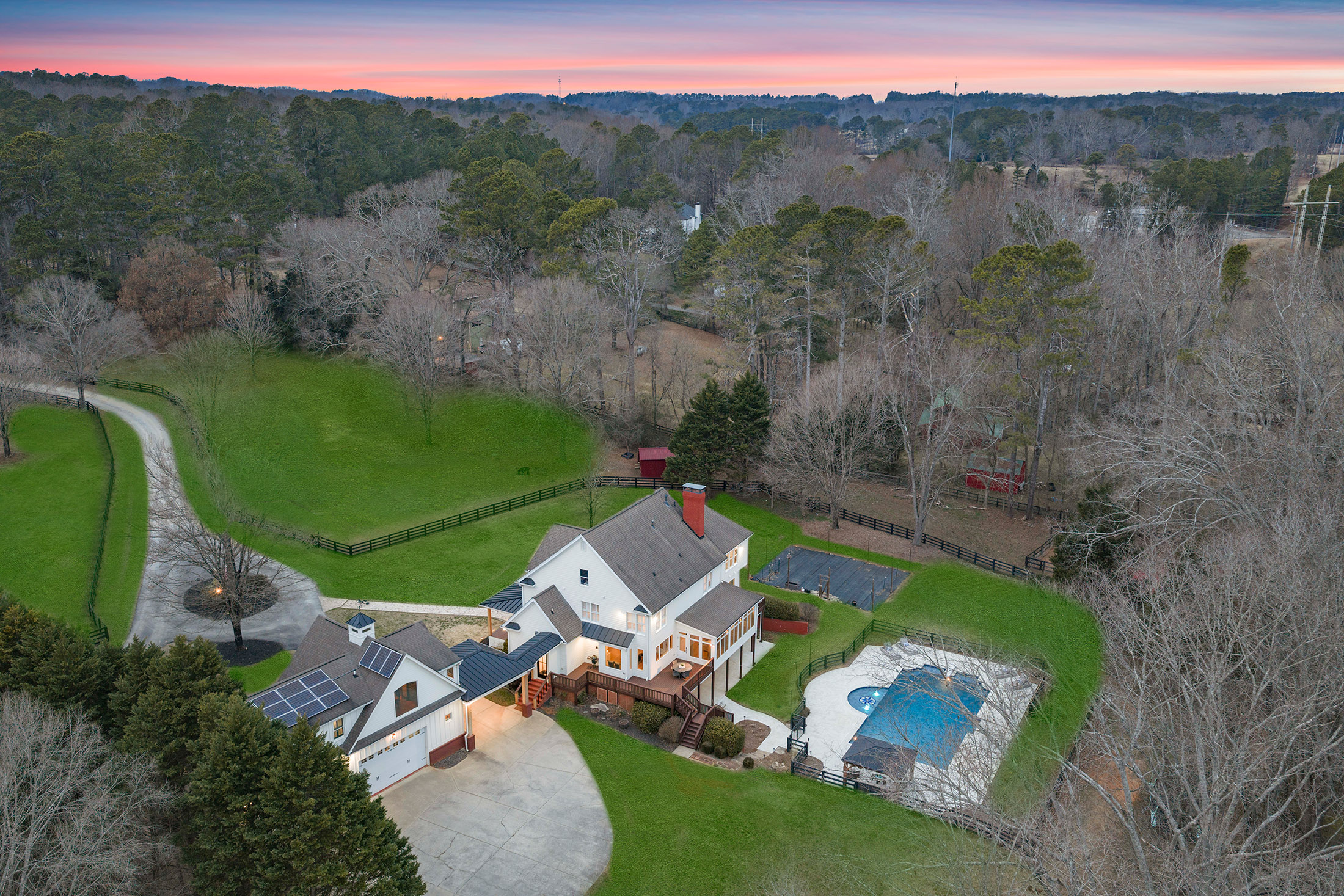  Opportunity to Own a Truly Exceptional Equestrian Farm Estate - 物件實景