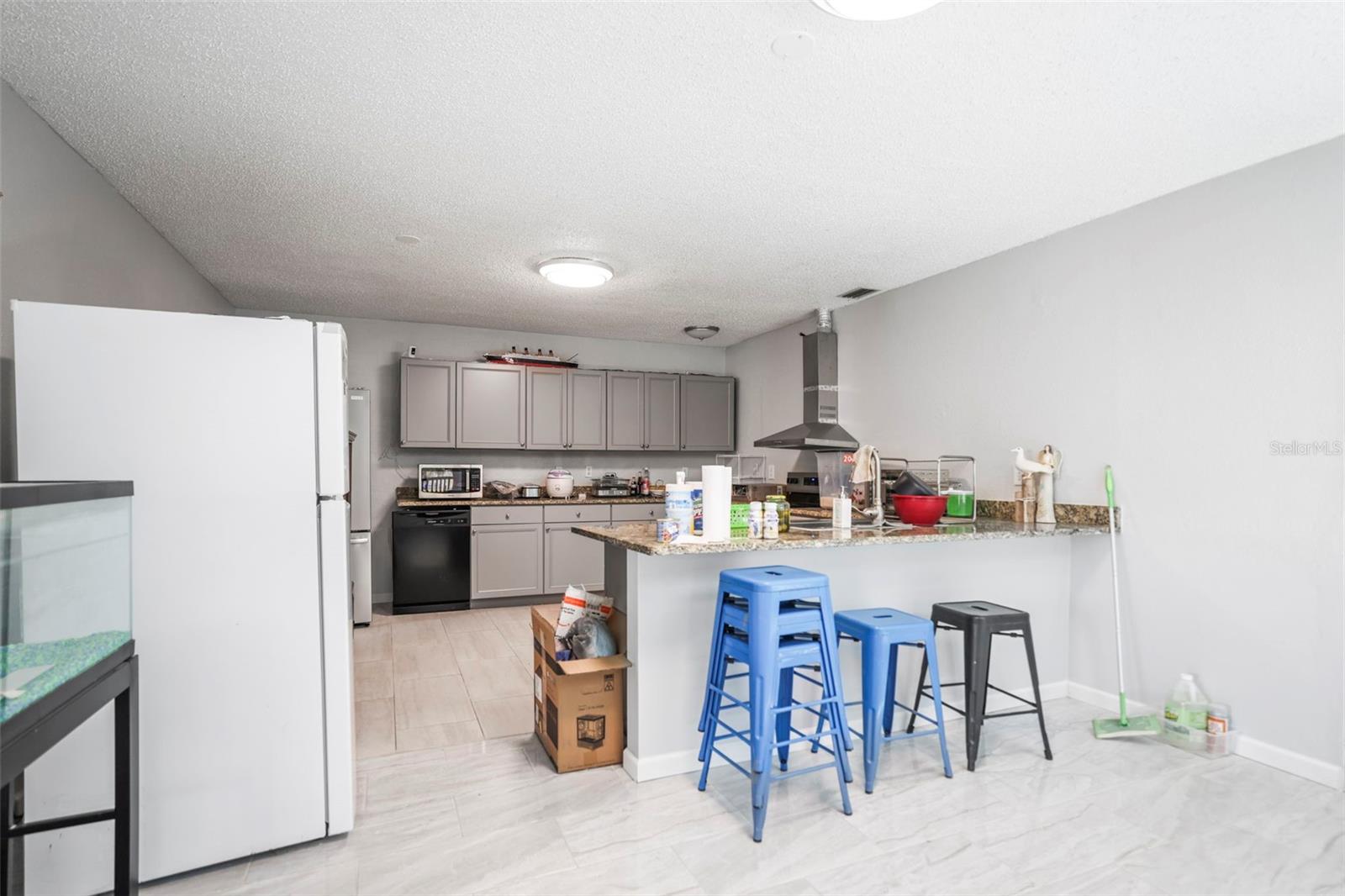 Clearwater, Florida, 33760, United States, 3 Bedrooms Bedrooms, ,2 BathroomsBathrooms,Residential,For Sale,1826177