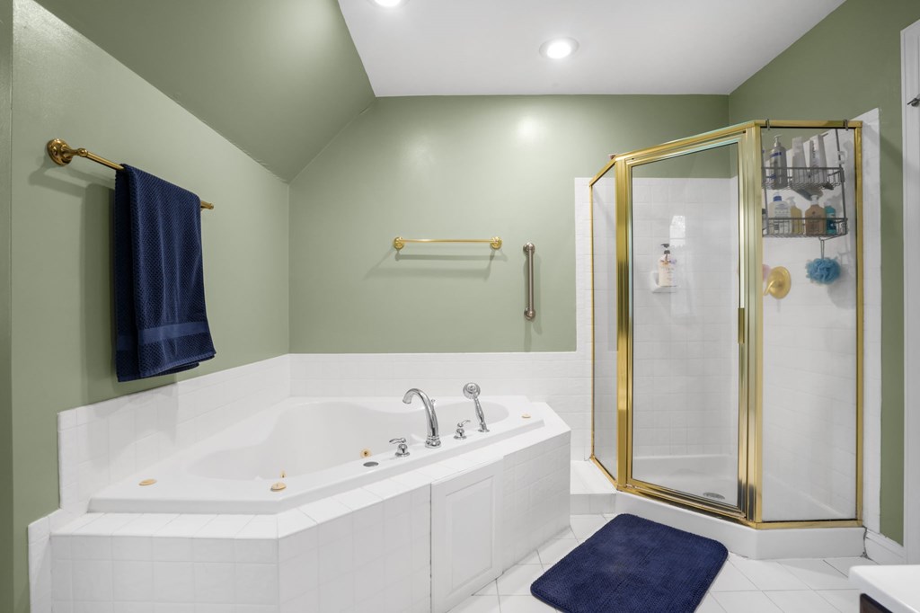 Onancok, Virginia, 23417, United States, 3 Bedrooms Bedrooms, ,3 BathroomsBathrooms,Residential,For Sale,1992886