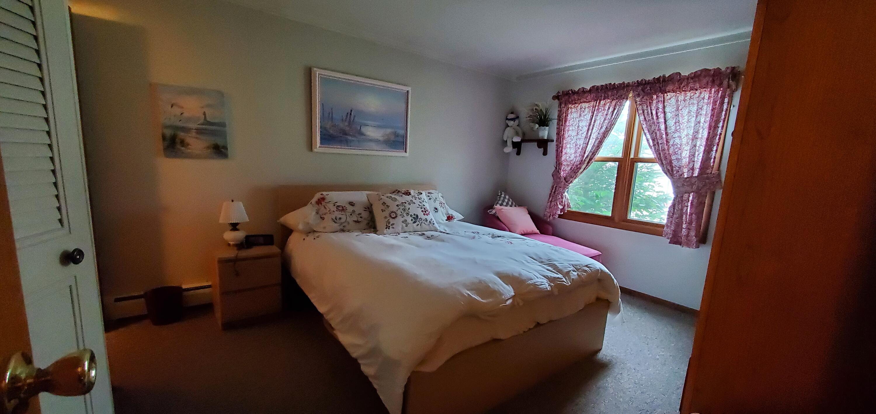Hessel, Michigan, 49745, United States, 7 Bedrooms Bedrooms, ,3 BathroomsBathrooms,Residential,For Sale,1754020