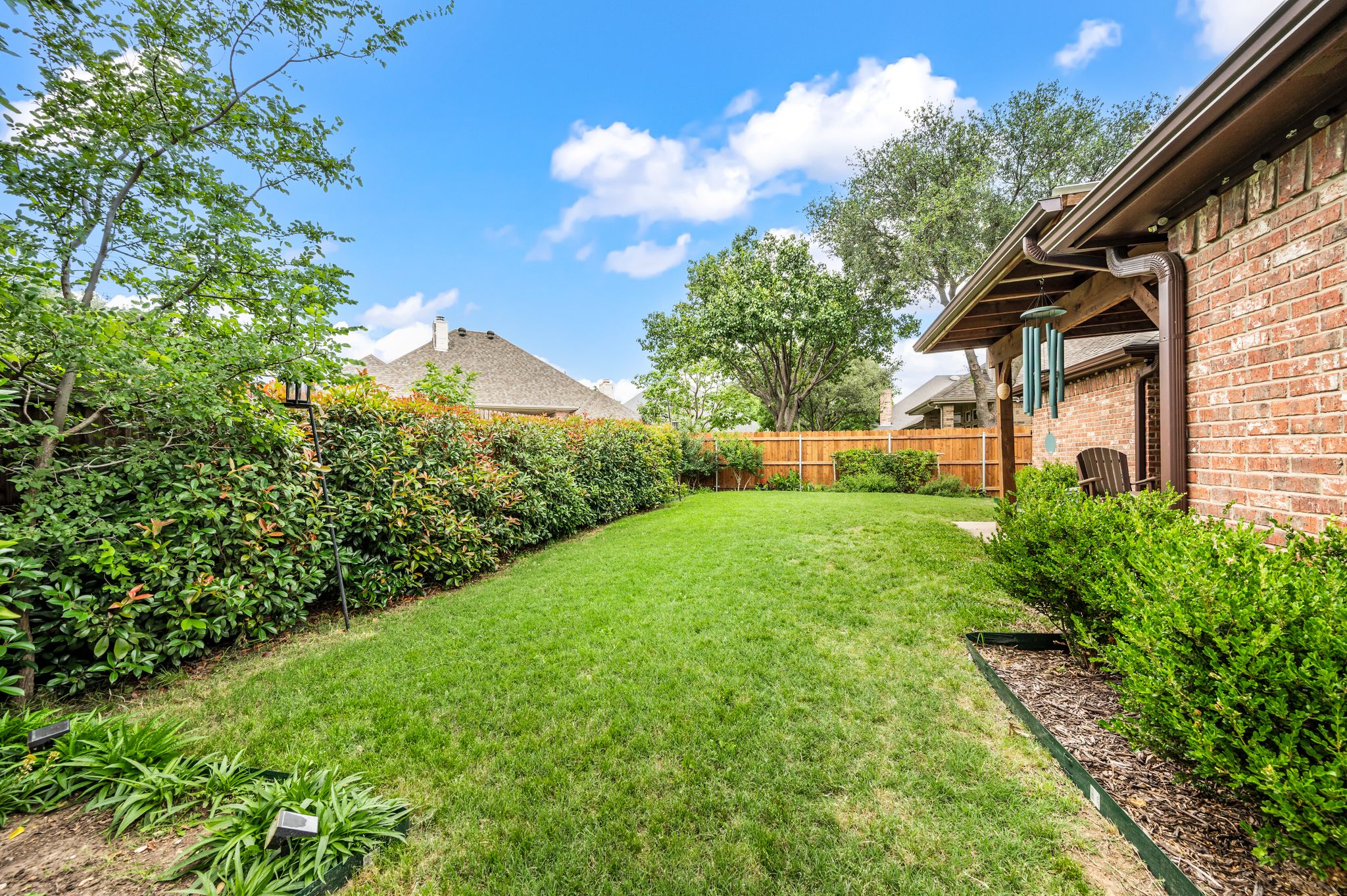 2605 Briargrove Drive, Hurst, TX, 76054 - 物件實景