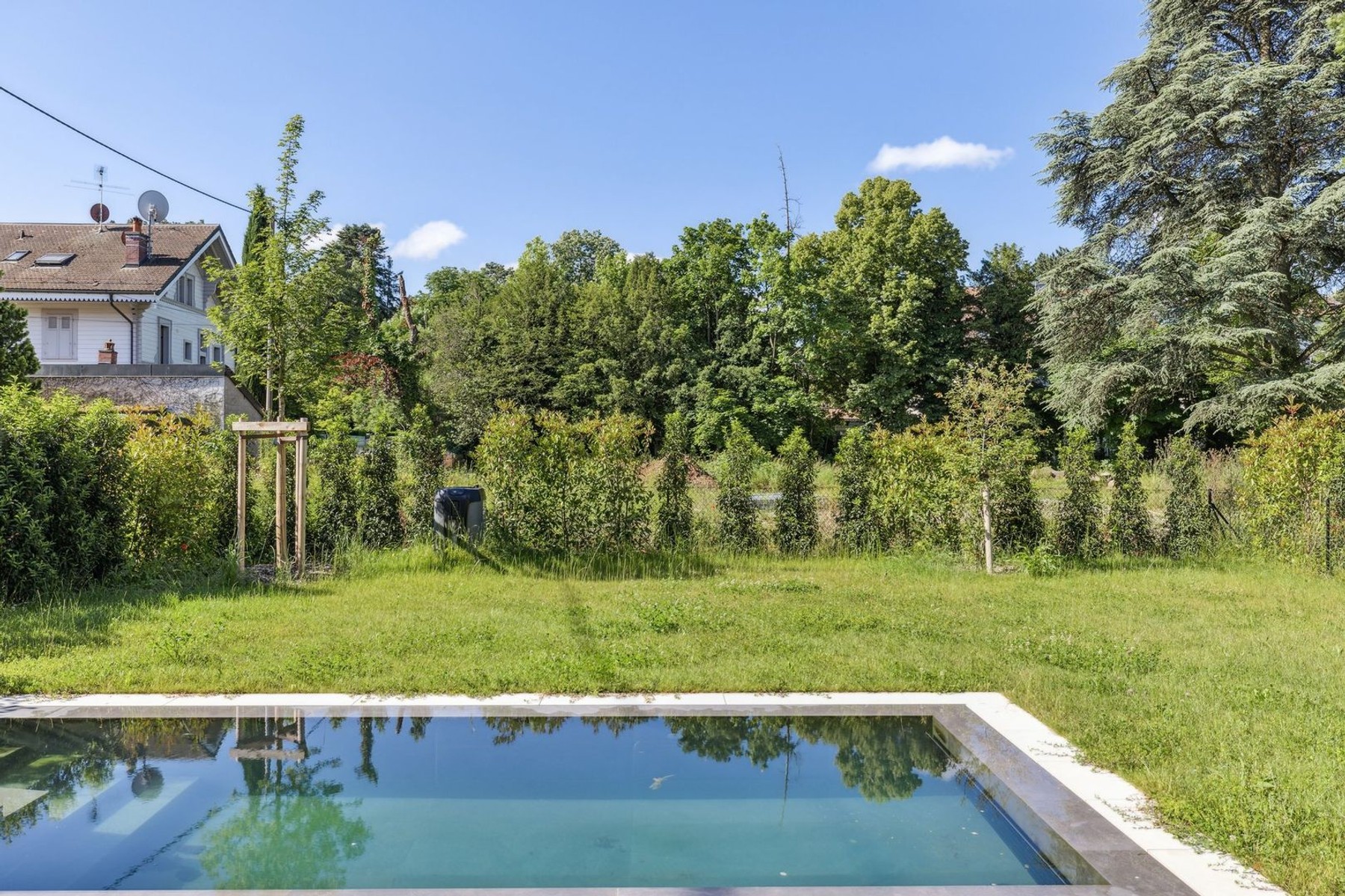  Exceptional THPE Villa with a Pool in Chêne-Bougeries - 物件實景