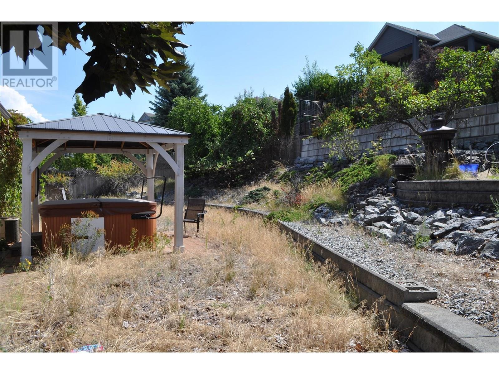 KELOWNA, British Columbia, V1W 4K4, CA, 3 Bedrooms Bedrooms, ,3 BathroomsBathrooms,Residential,For Sale,1906808