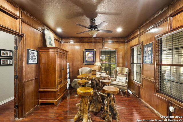 Bandera, Texas, 78003, United States, 3 Bedrooms Bedrooms, ,3 BathroomsBathrooms,Residential,For Sale,1919433